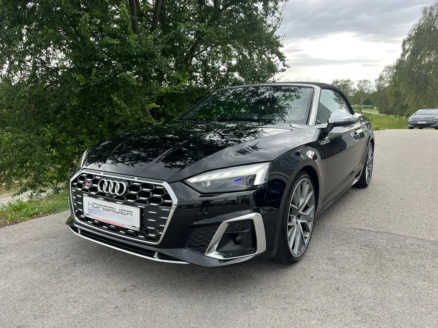 Audi S5 TFSI Schwarz - 1
