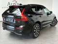 Volvo XC60 B4 D AWD Plus Dark NAV+LED+PANORAMA+AHK+H&K Fekete - thumbnail 4