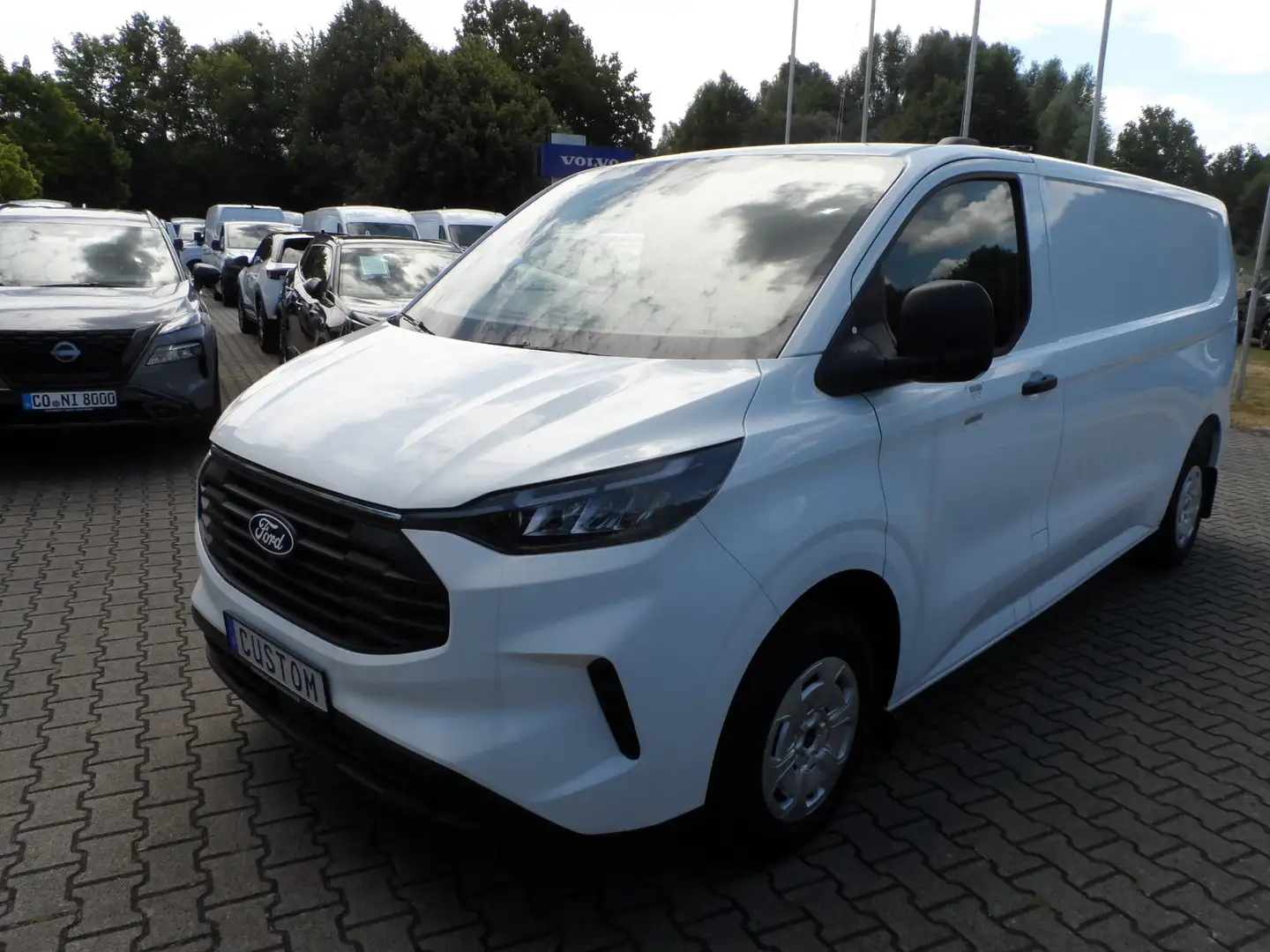Ford Transit Custom Kasten 320 L2 Sortimo*AHK*LED*CAM Weiß - 2