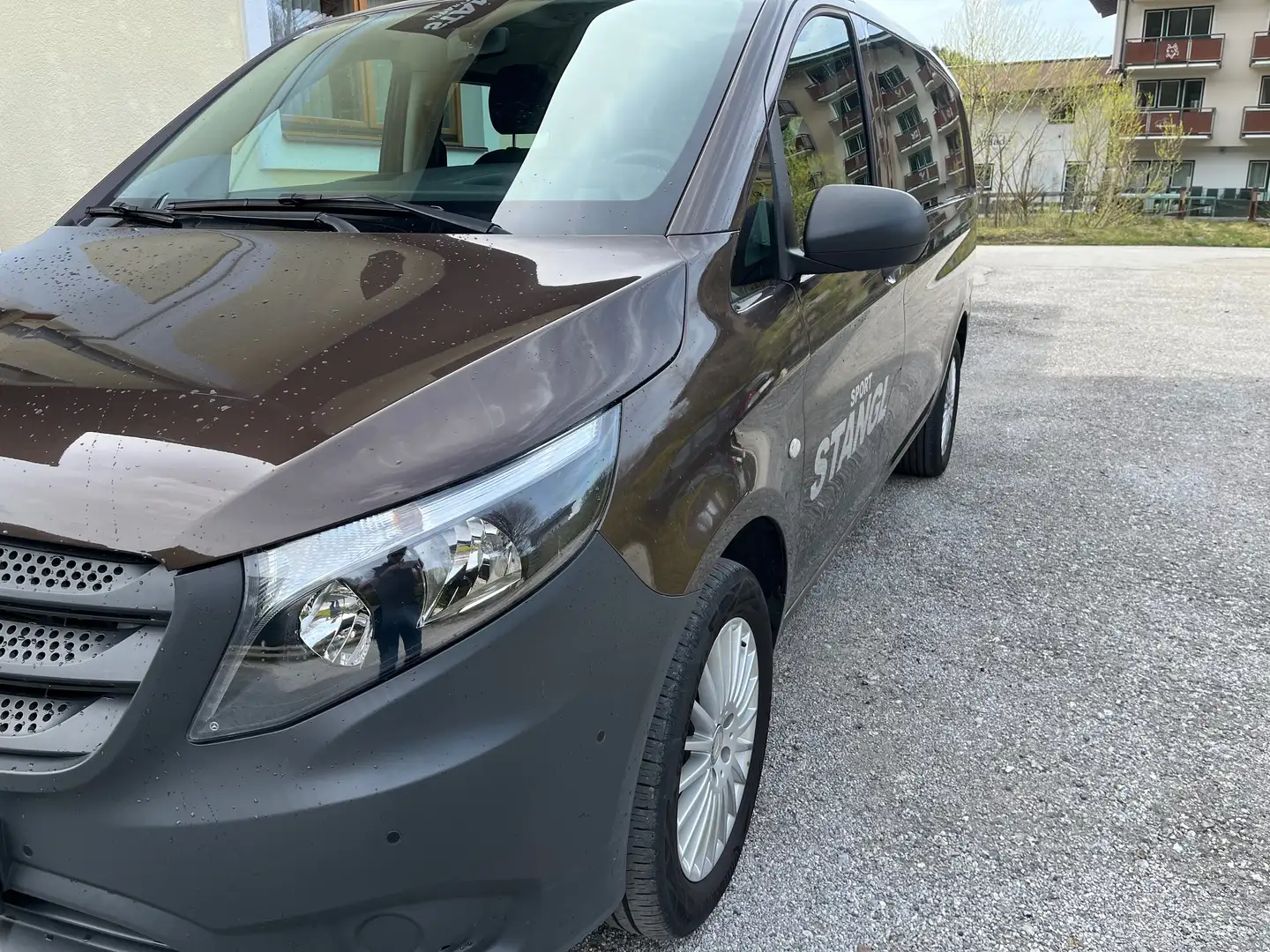 Mercedes-Benz Vito Vito BusinessVan 116 CDI lang 4x4 Aut. MwSt. ausw. Braun - 1