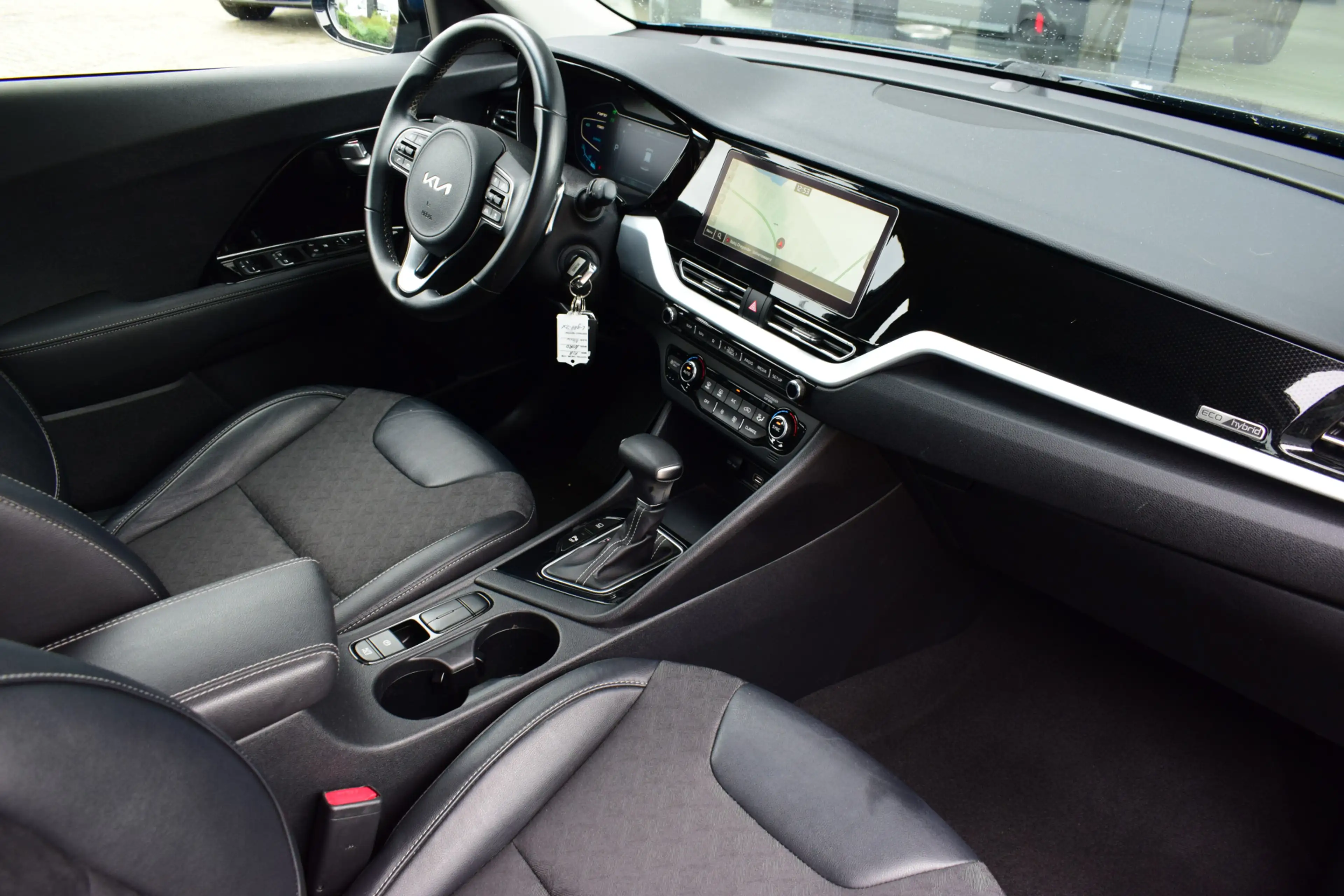 Kia Niro 1.6 GDi Hybrid DynamicLine Navi | Camera | PDC | C — photo 12