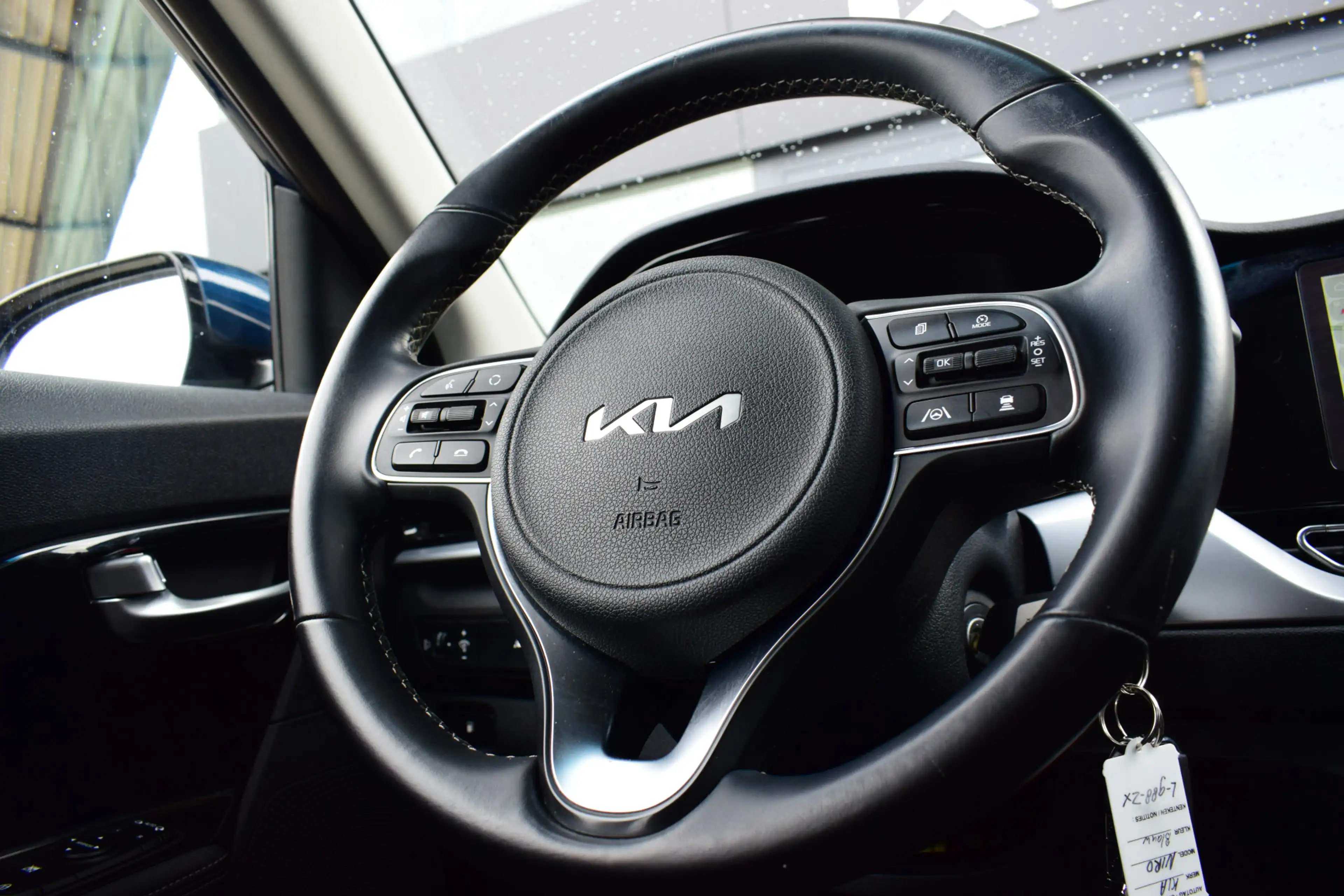 Kia Niro 1.6 GDi Hybrid DynamicLine Navi | Camera | PDC | C — photo 14