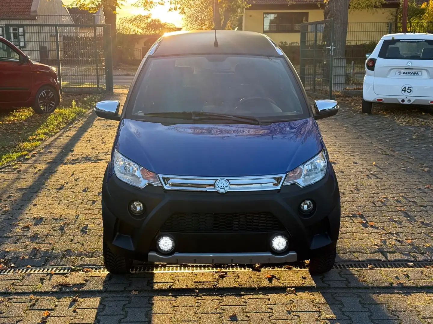 Aixam Crossover ABS Klima Mopedauto L6e 45km/h Blau - 2