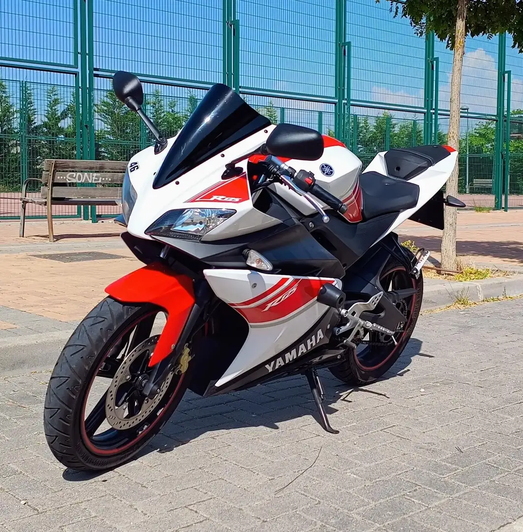Yamaha YZF-R125 Blanco - 1