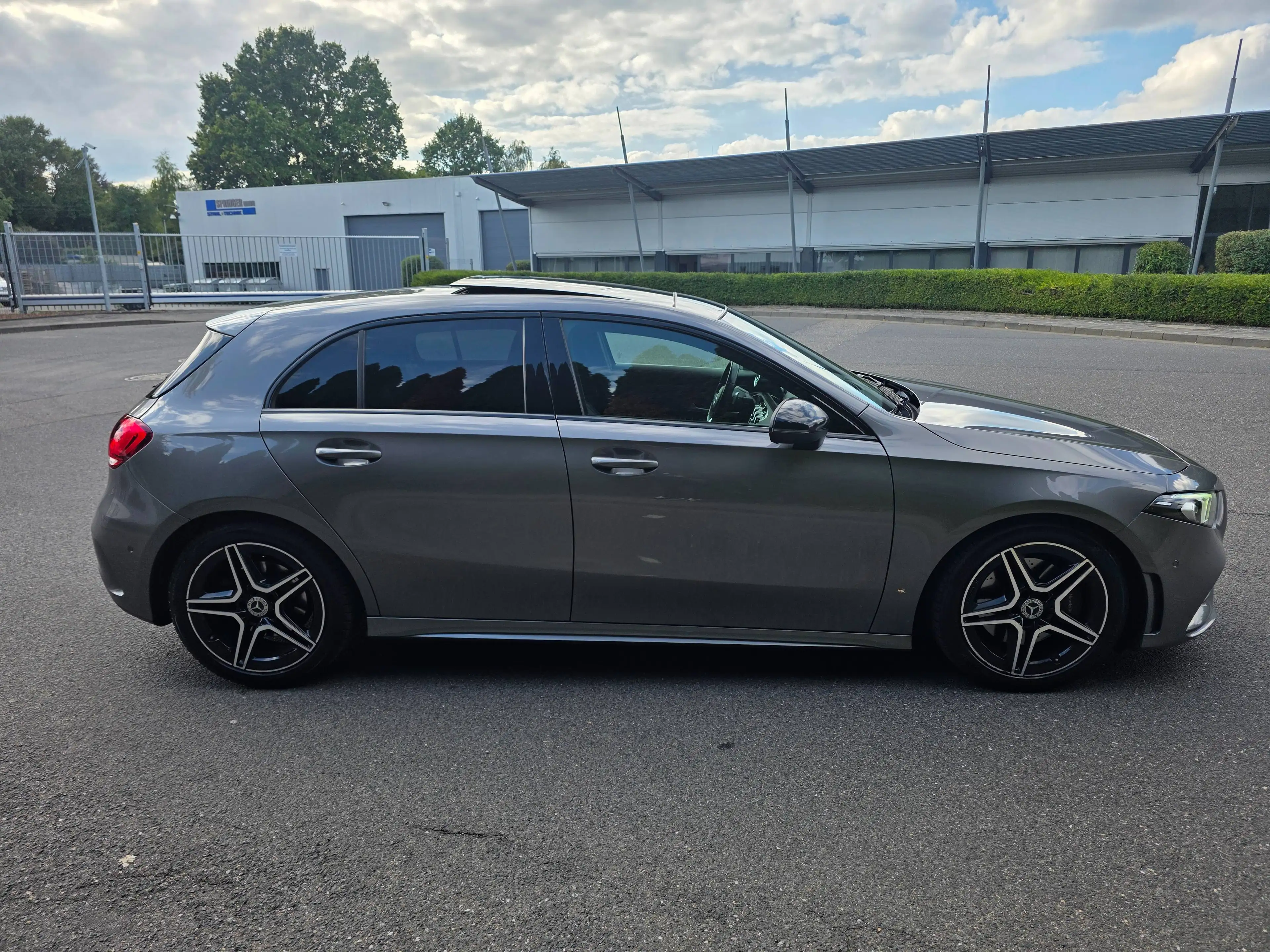 Mercedes-Benz A 220 A 220 d (177.014) — photo 9