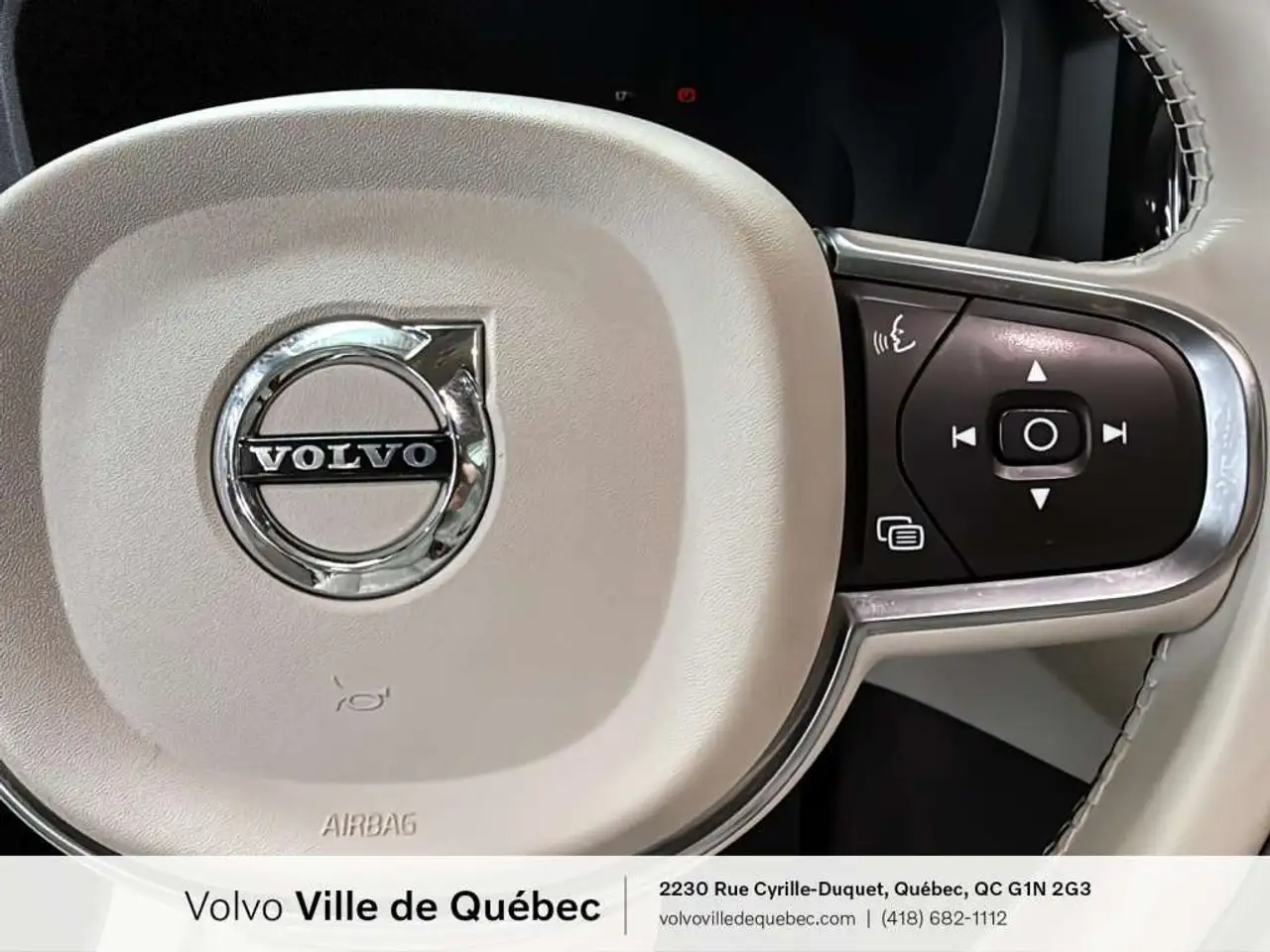 Volvo XC60 снимка Volvo XC60