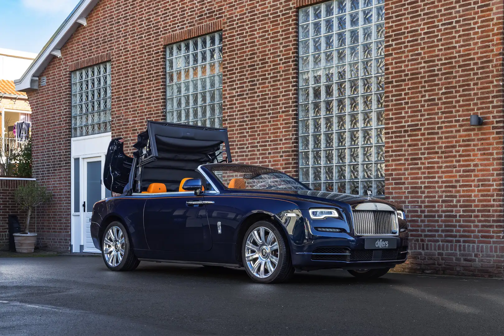 Rolls-Royce Dawn 6.6 V12 Blau - 2