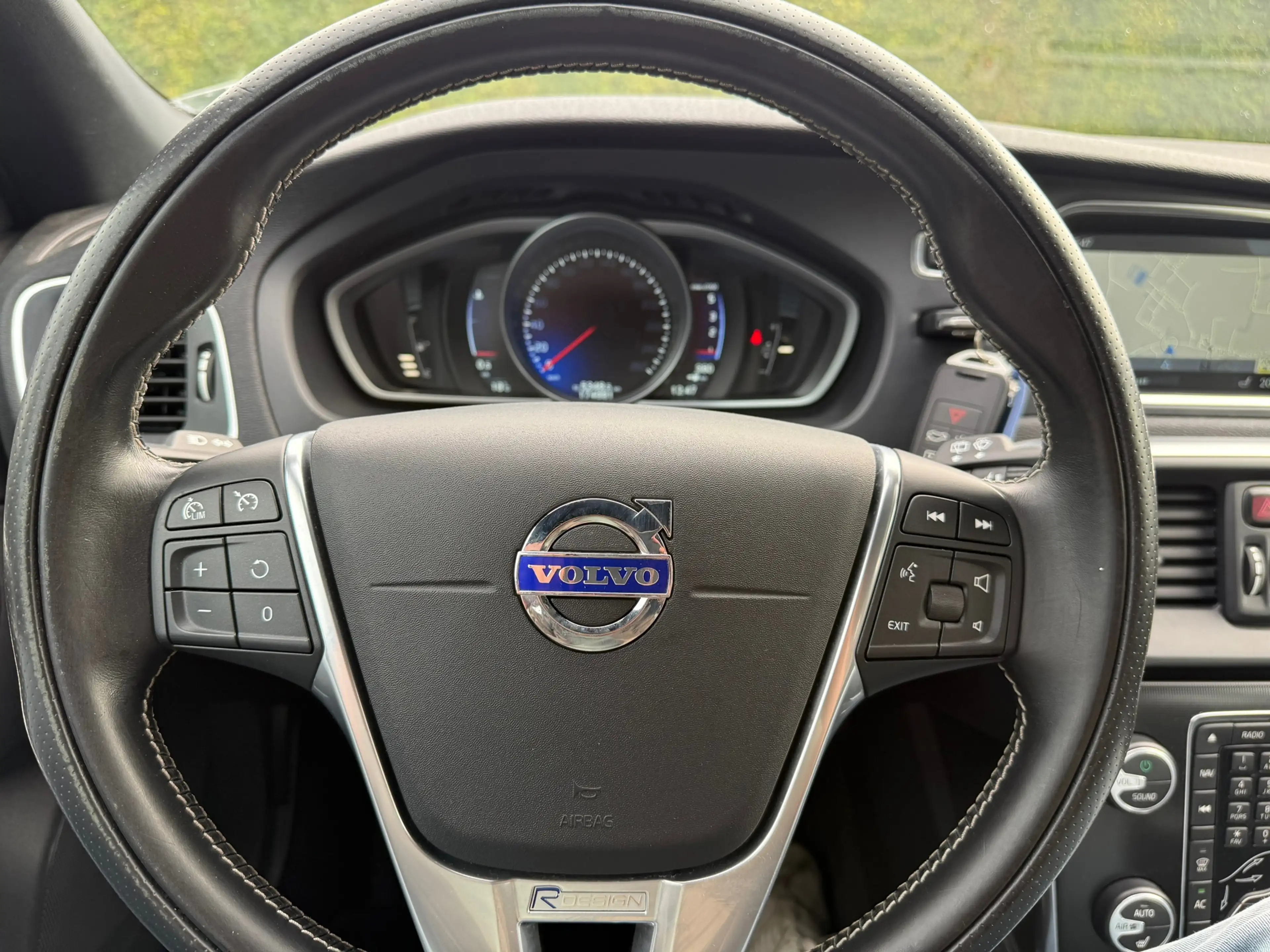 Volvo V40 2.0 D2 R-Design Business EURO 6 | Navi | Stoel VW — photo 15