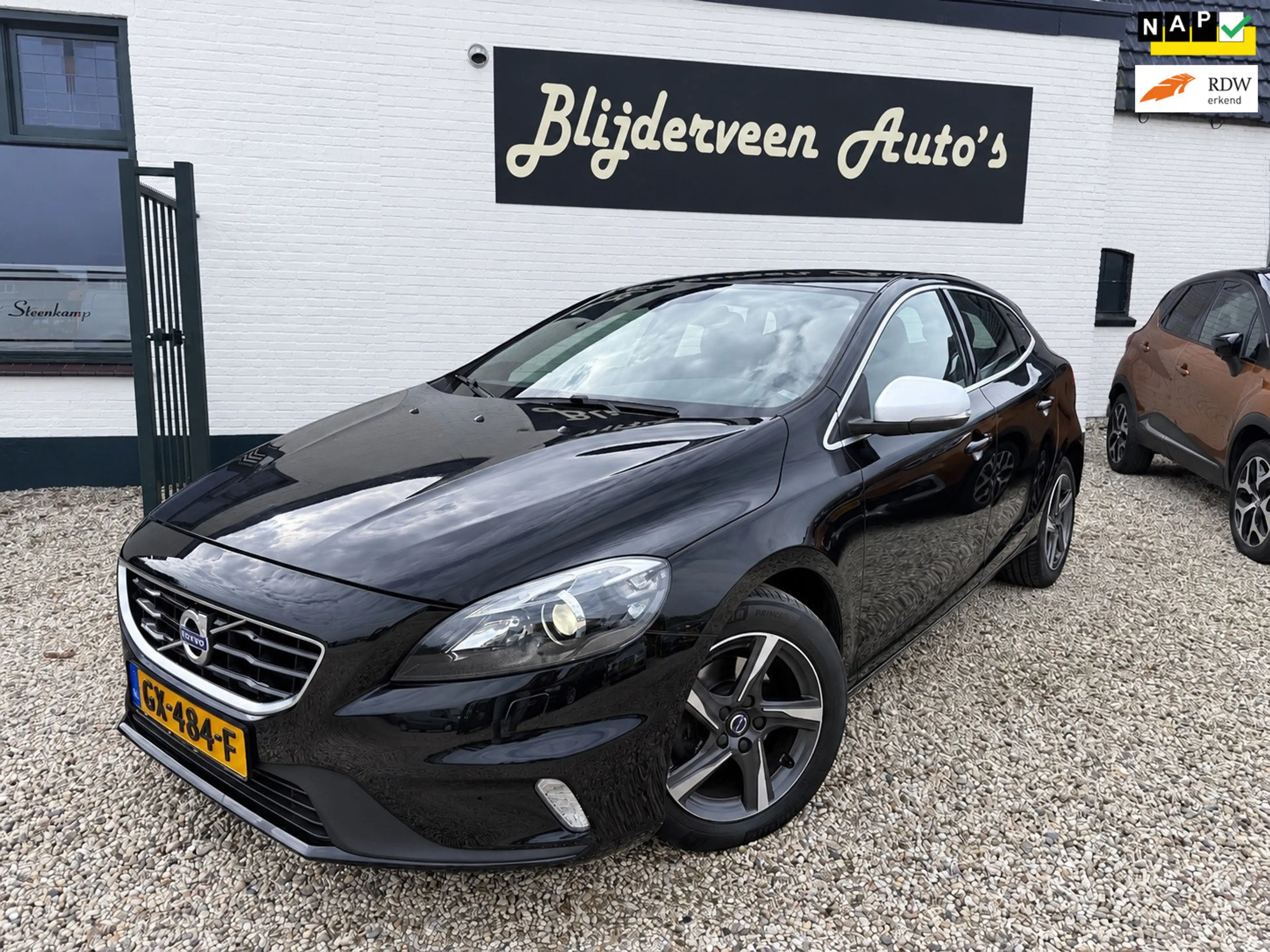 Volvo V40 2.0 D2 R-Design Business EURO 6 | Navi | Stoel VW