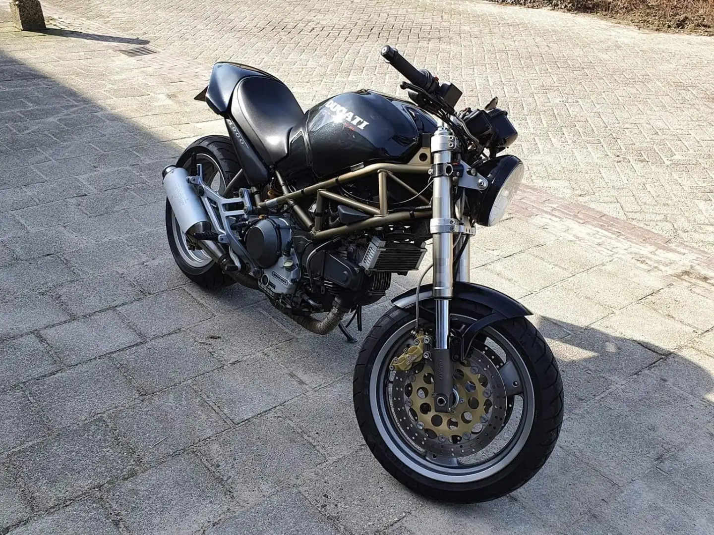 Ducati Monster 900 Tour - M900 Zwart - 1