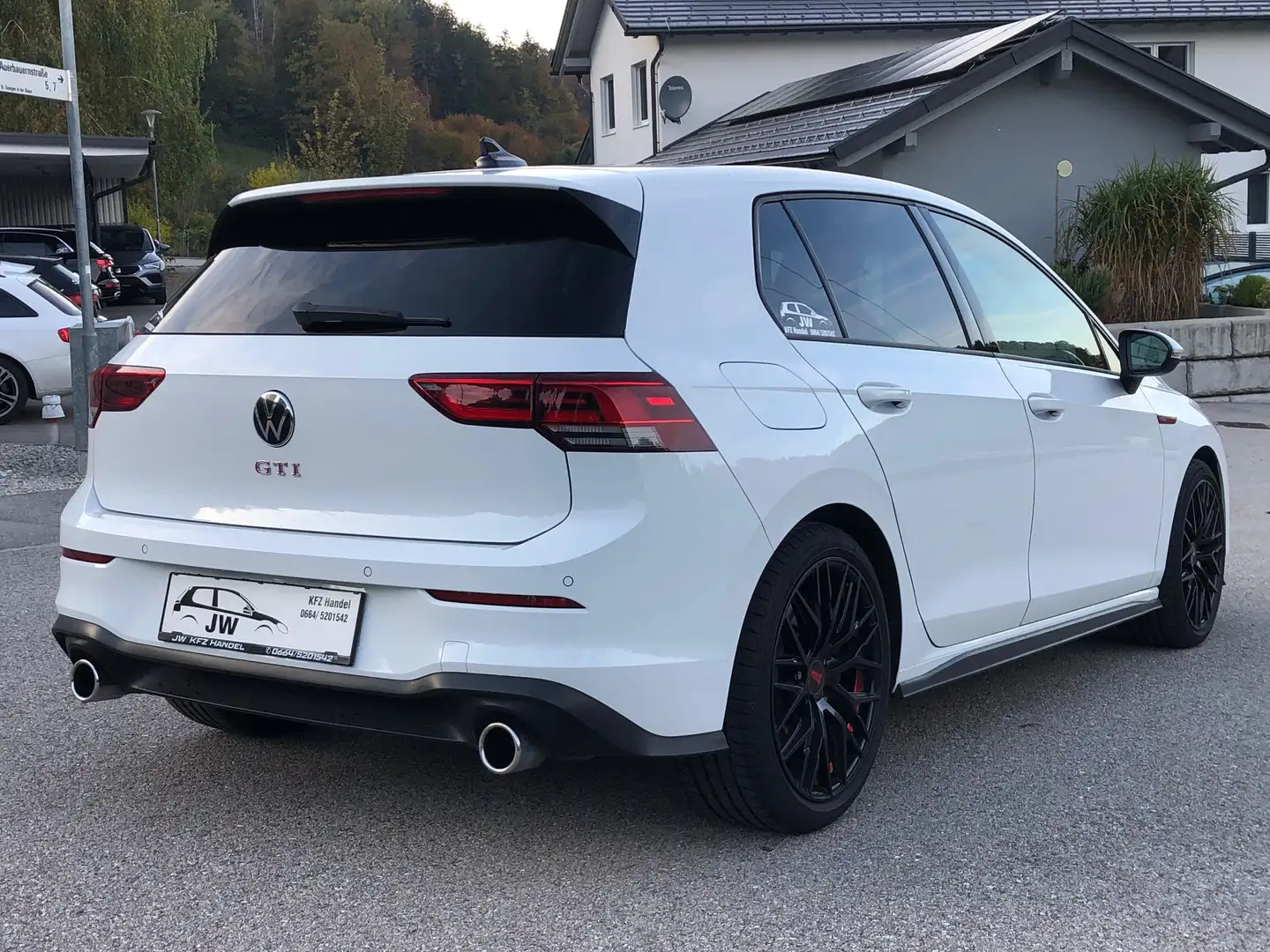 Volkswagen Golf 8 GTI DSG, *Garantie*, Neuwertig, FINANZ.MÖGL Weiß - 2