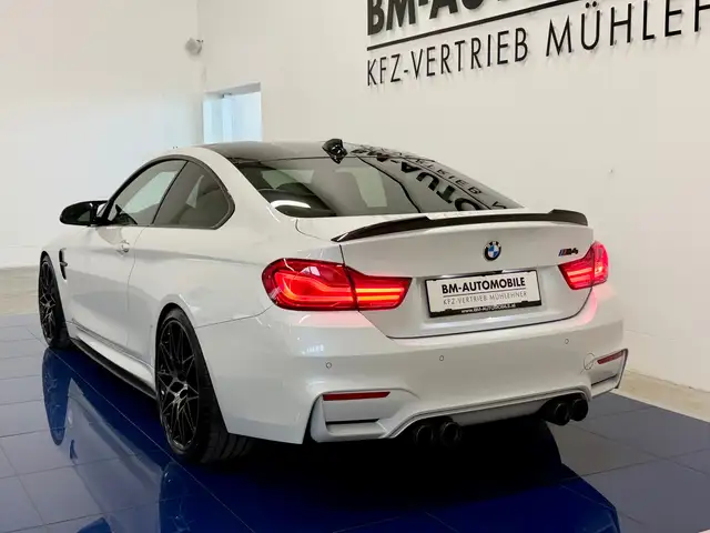 BMW M4 Competition DKG,LCI,,M-Performance-Carbon-Paket, Ansicht 8