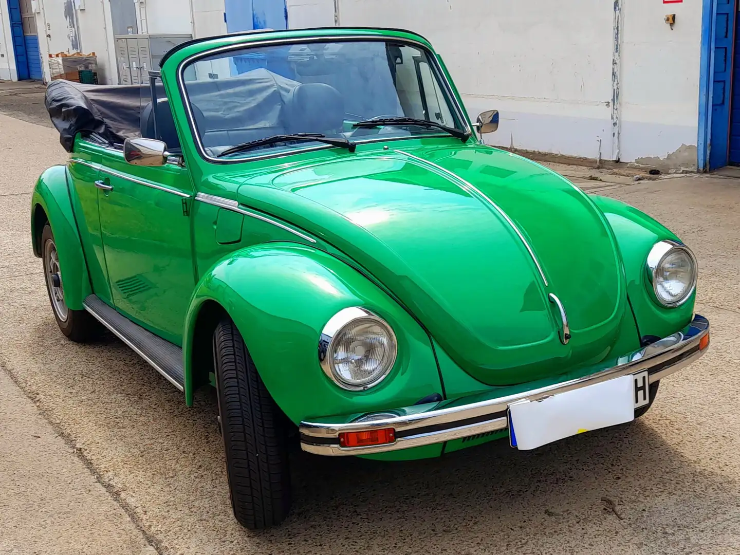 Volkswagen Käfer 1303 Cabrio Verde - 1