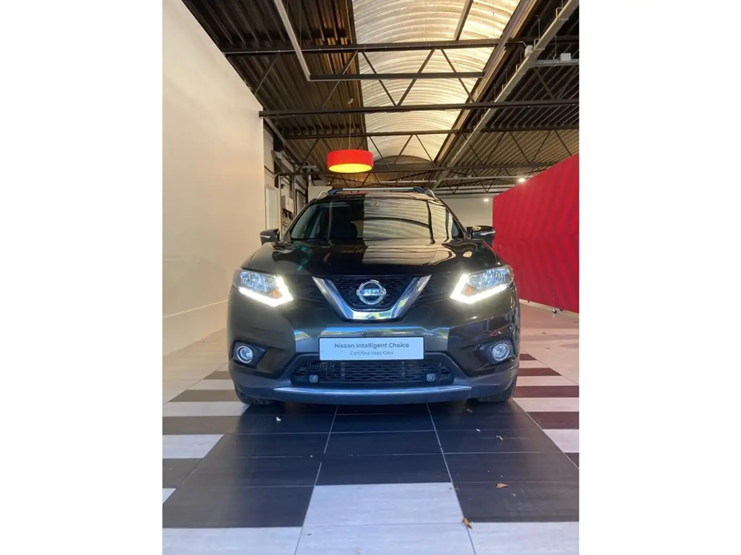 Nissan X-Trail 2.0dCi (177pk) X-TRONIC N-CONNECTA  2WD Grün - 2