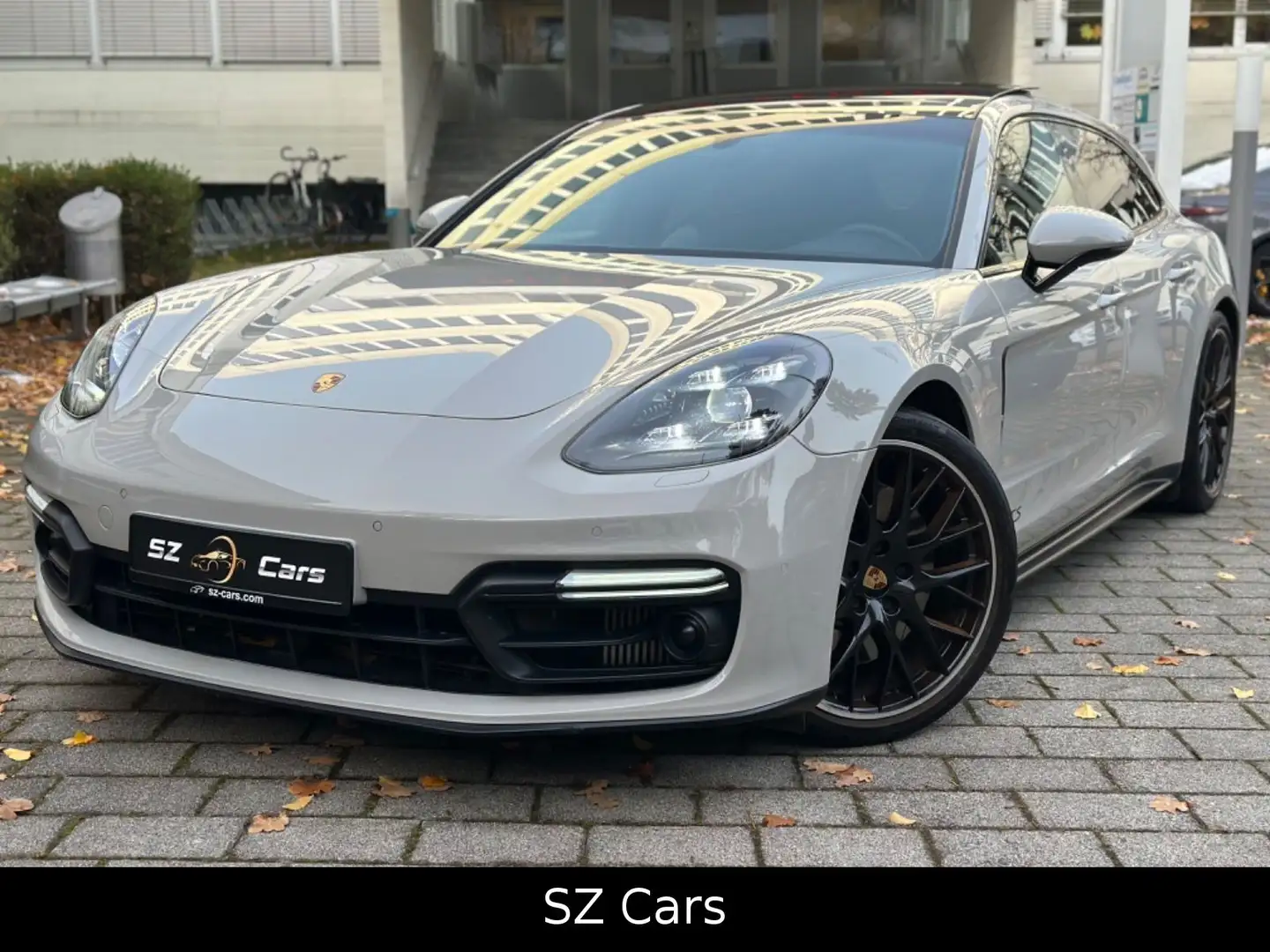 Porsche Panamera GTS Sport Turismo*Pano*BOSE*18-Wege* Grau - 1