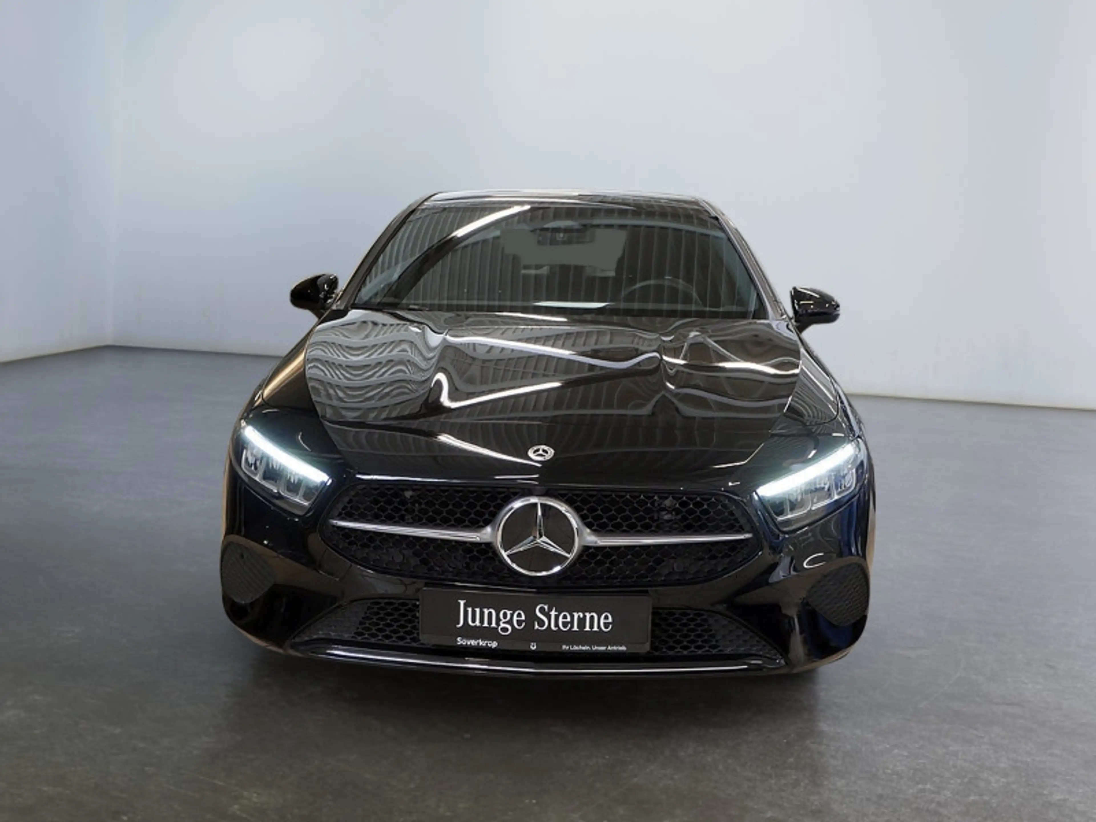 Mercedes-Benz A 200 , PROGRESSIVE KAMERA PANO SPUR PDC SHD SHZ — photo 5