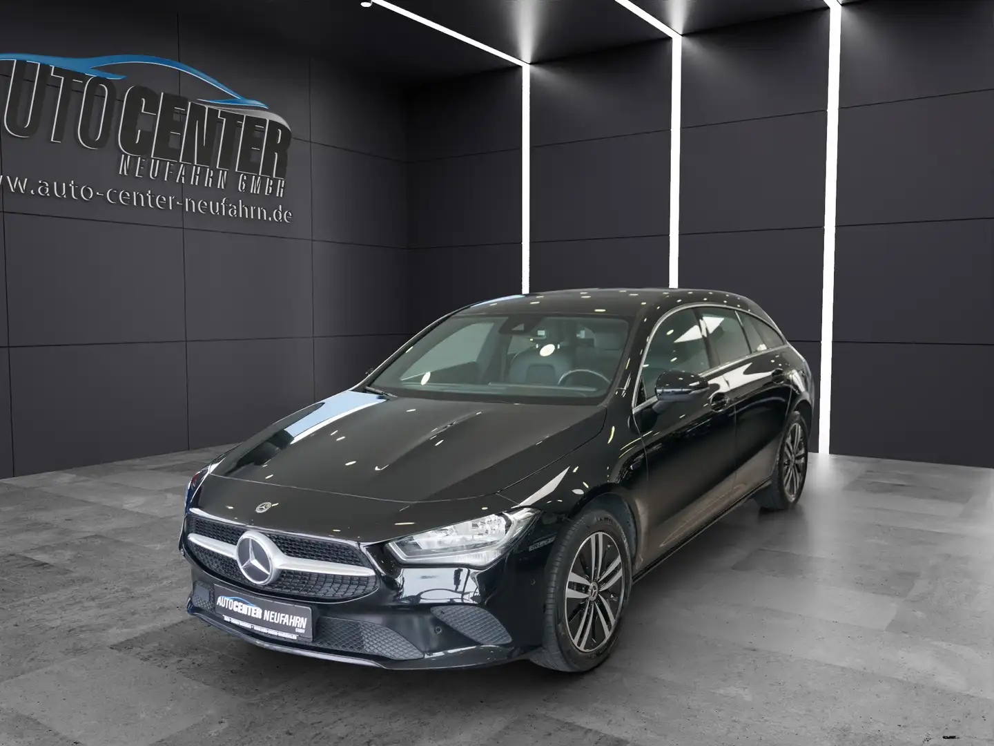 Mercedes-Benz CLA 250 HYBRID+SPURHALT.+BREMS. Schwarz - 1