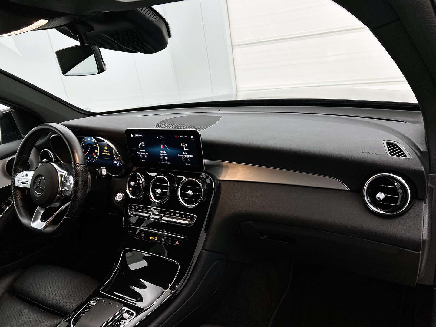 Mercedes GLC Coupé 300 AMG Line -  - Joinsteer - #4