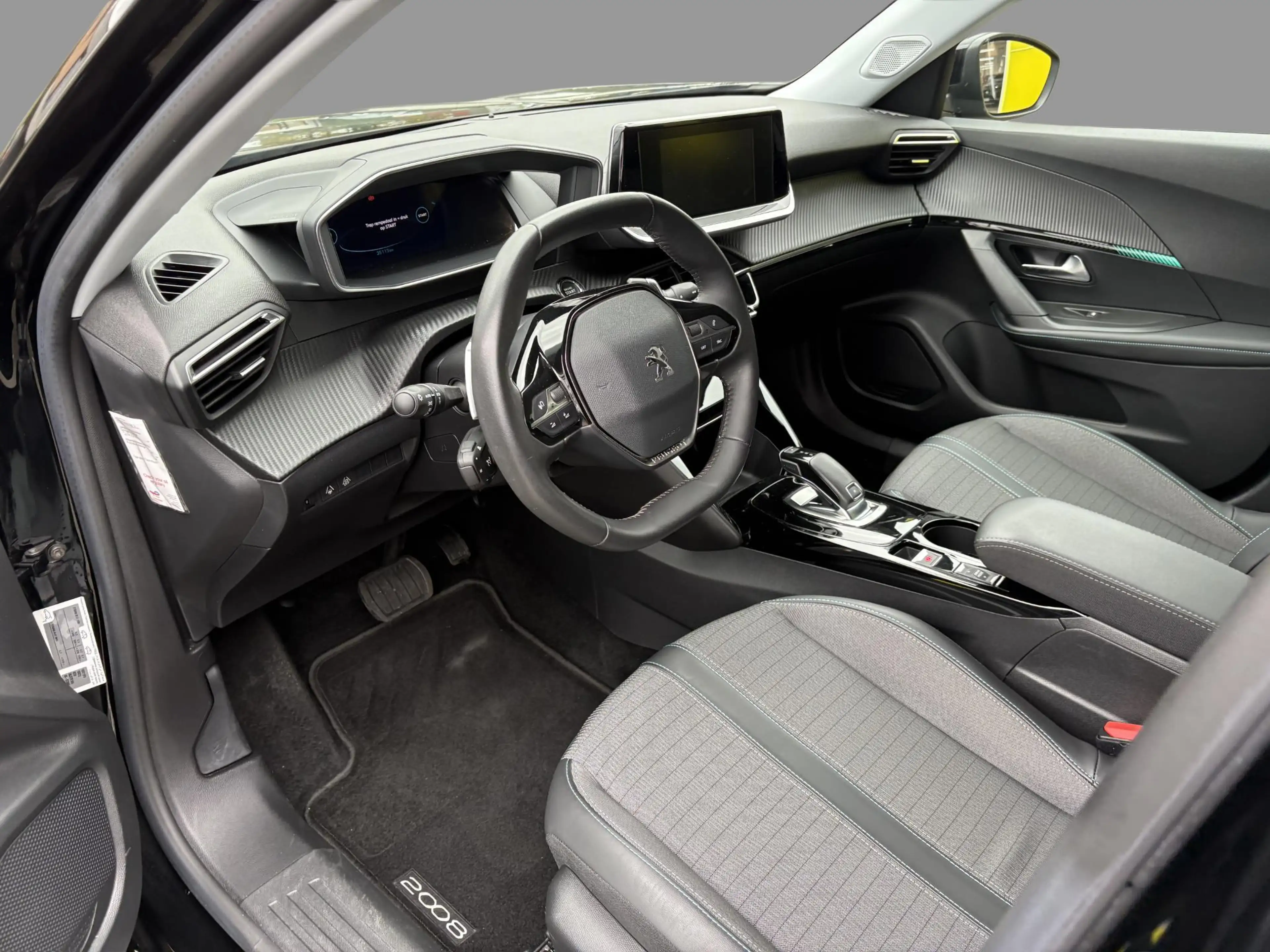 Peugeot 2008 1.2 Puretech 96kW S&S EAT8 Allure — photo 13
