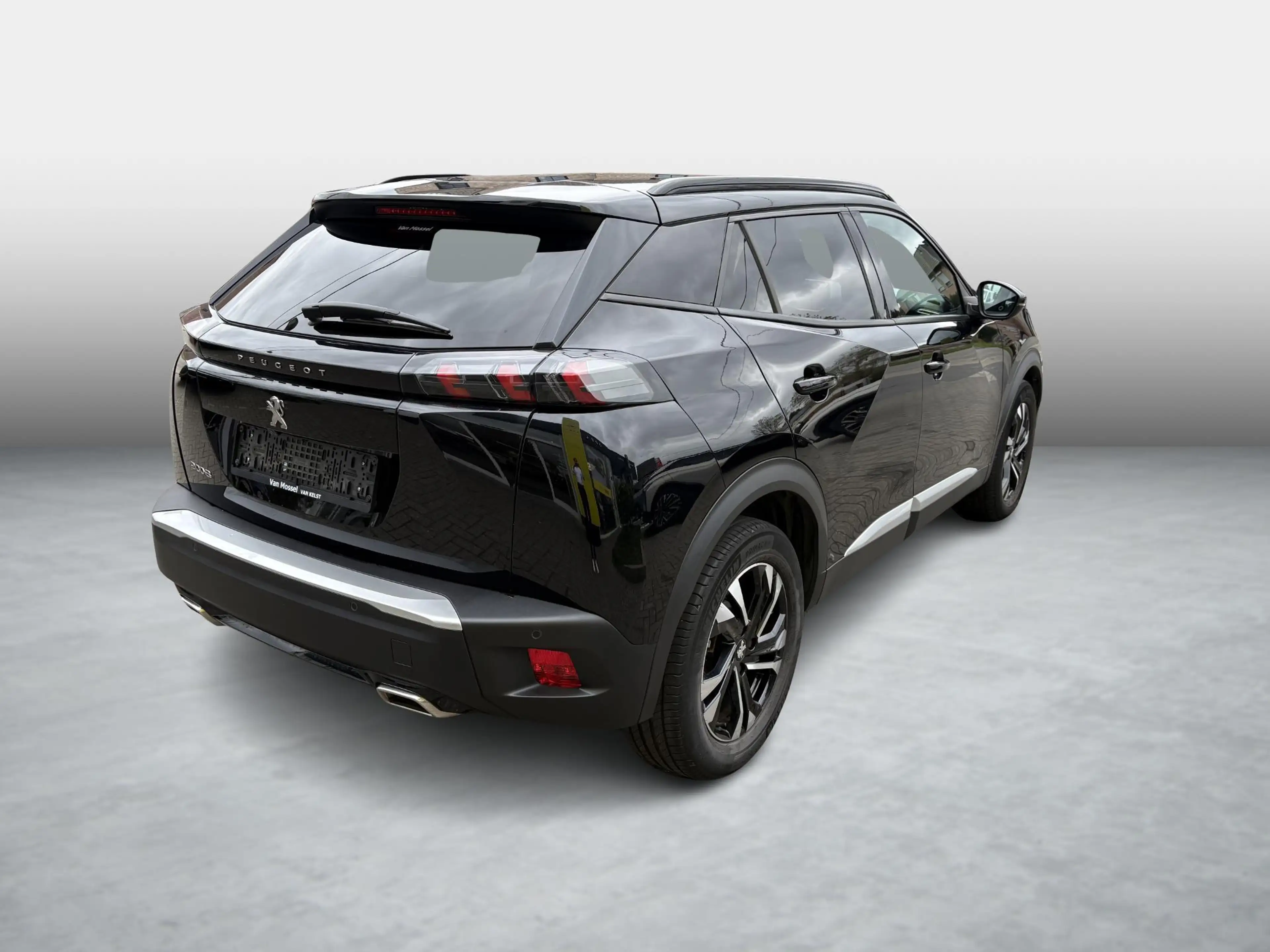 Peugeot 2008 1.2 Puretech 96kW S&S EAT8 Allure — photo 5