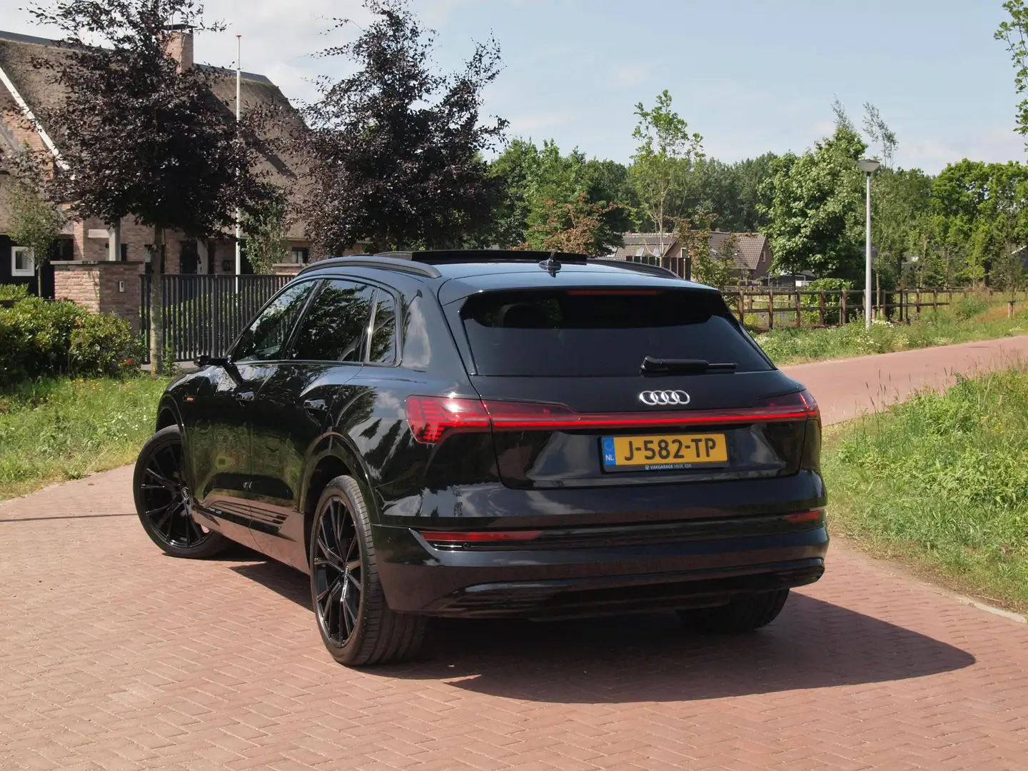 Audi e-tron e-tron 55 quattro 95 kWh | Panoramadak | 360 Camer Nero - 2