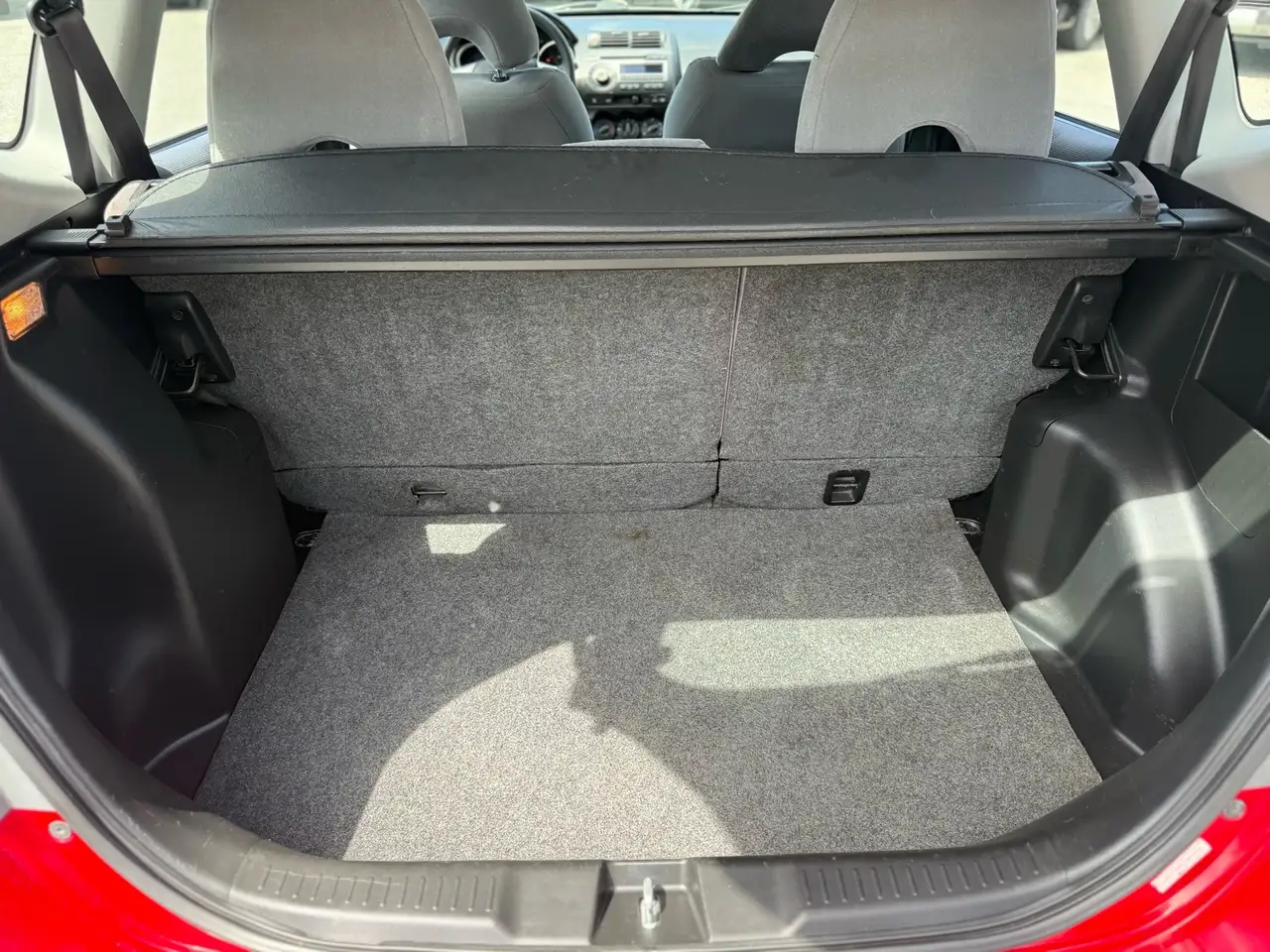 Honda Fit снимка Honda Fit
