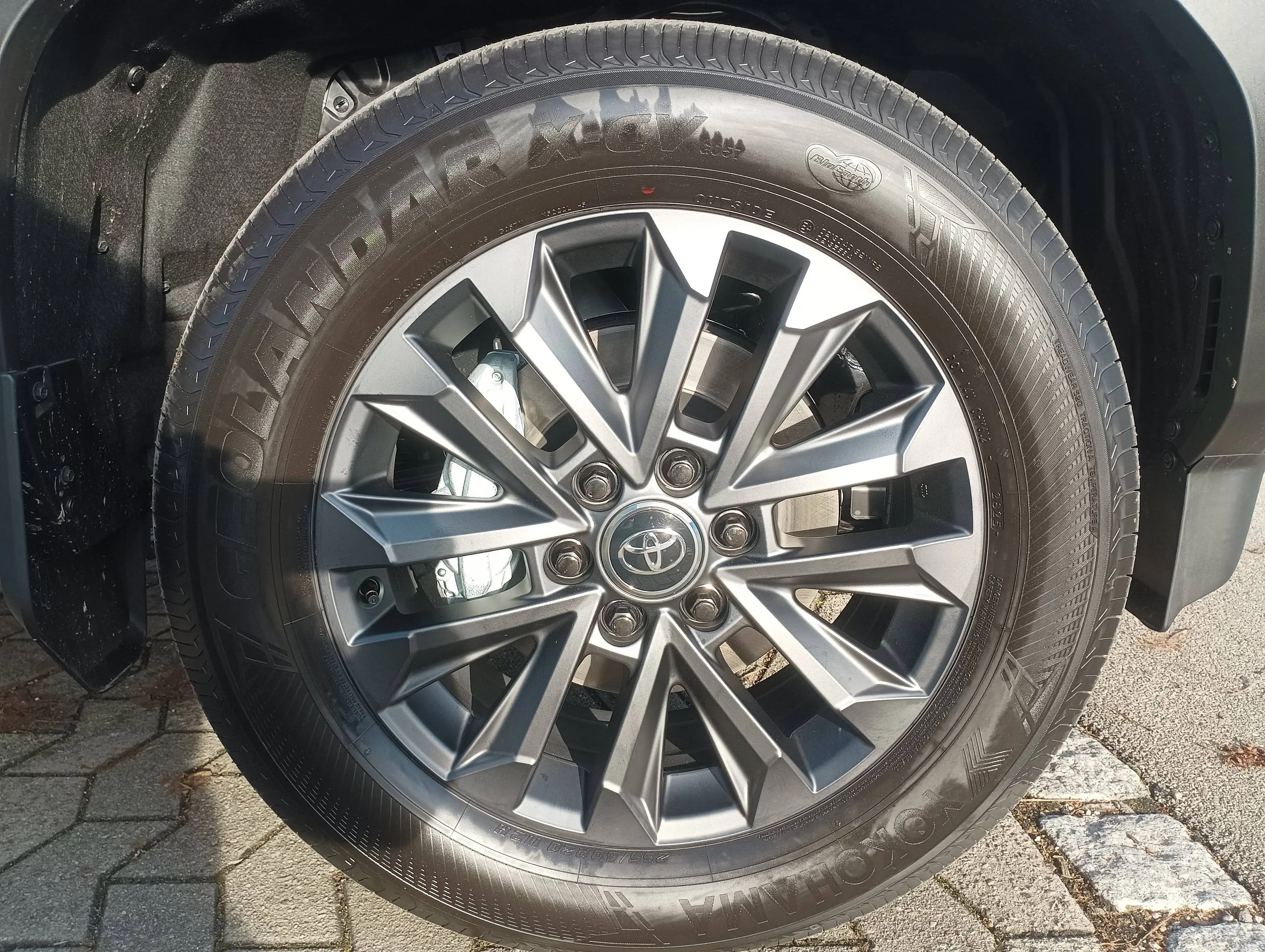Toyota Land Cruiser 2.8 D-4D Mild-Hybrid Lounge — photo 9