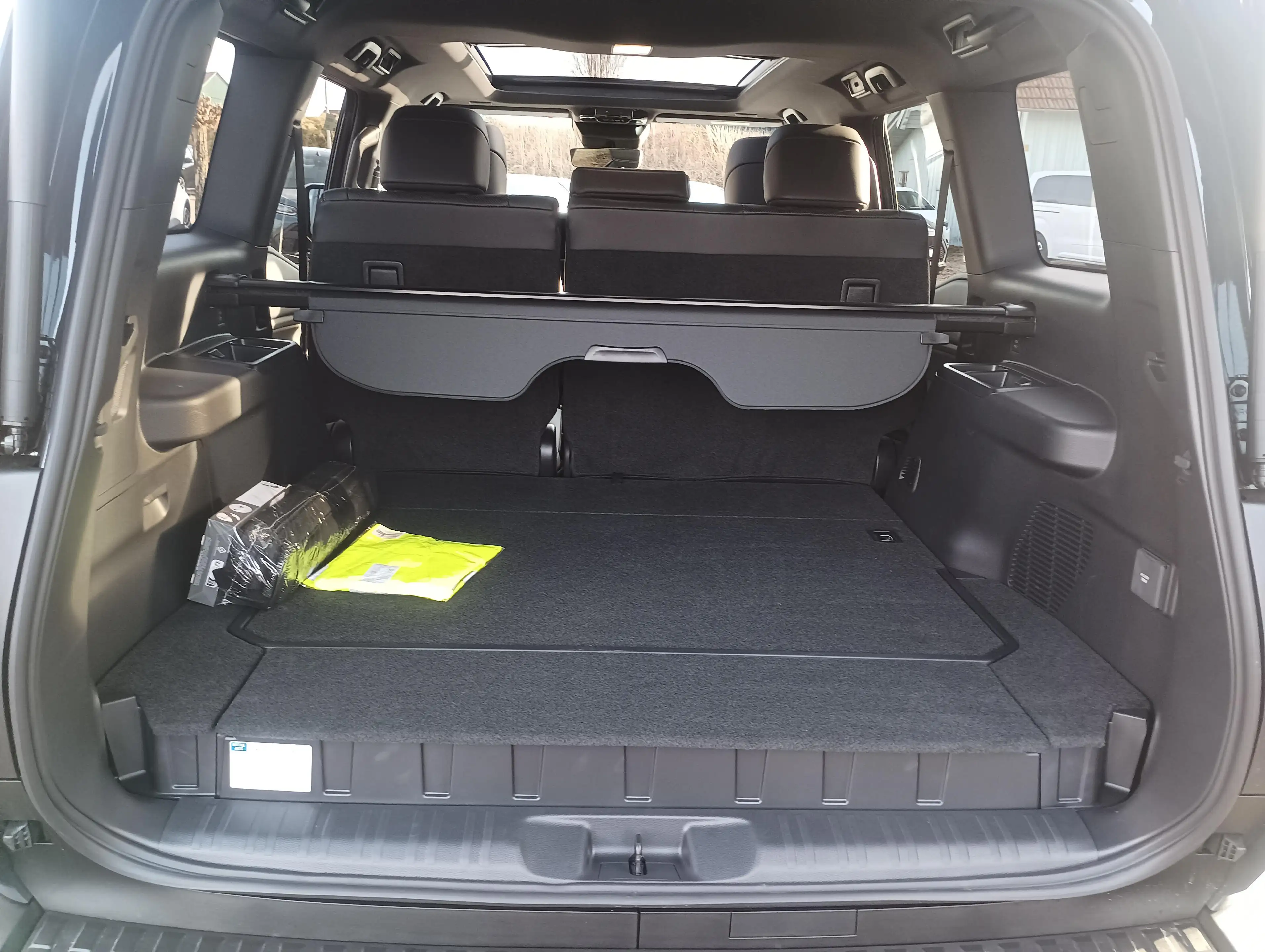 Toyota Land Cruiser 2.8 D-4D Mild-Hybrid Lounge — photo 12