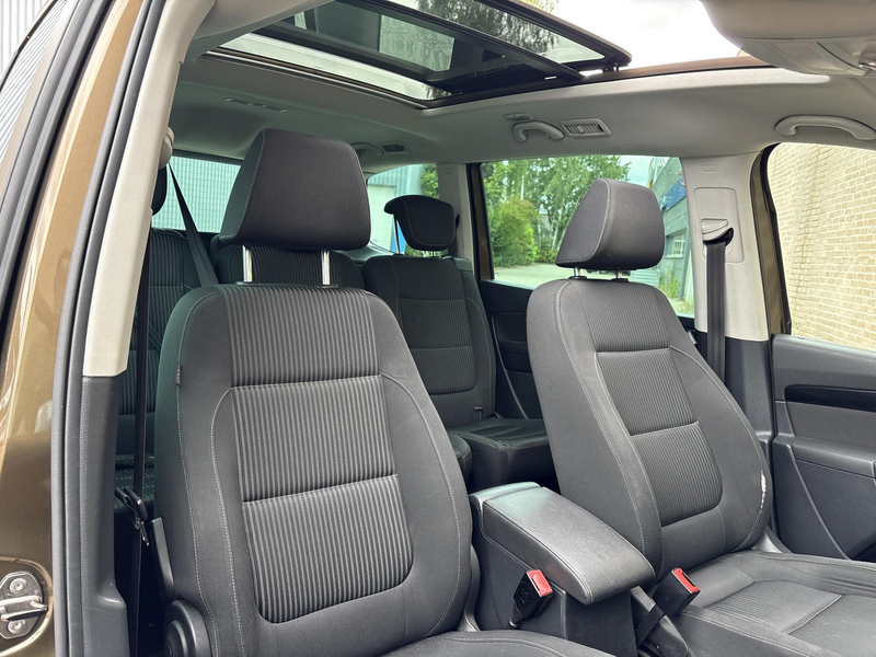 SEAT Alhambra 2.0 TDI Style 7 Persoons DSG | Pano | Climate | Cr — photo 4