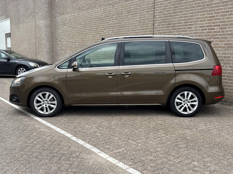 SEAT Alhambra 2.0 TDI Style 7 Persoons DSG | Pano | Climate | Cr — photo 8