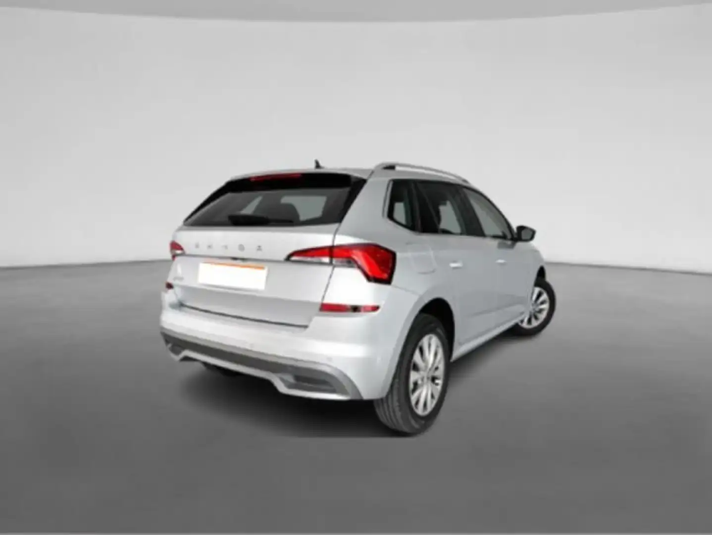 Skoda Kamiq Ambition Plus 1.0 TSI 81kW (110CV) (NW43J514) Plateado - 2
