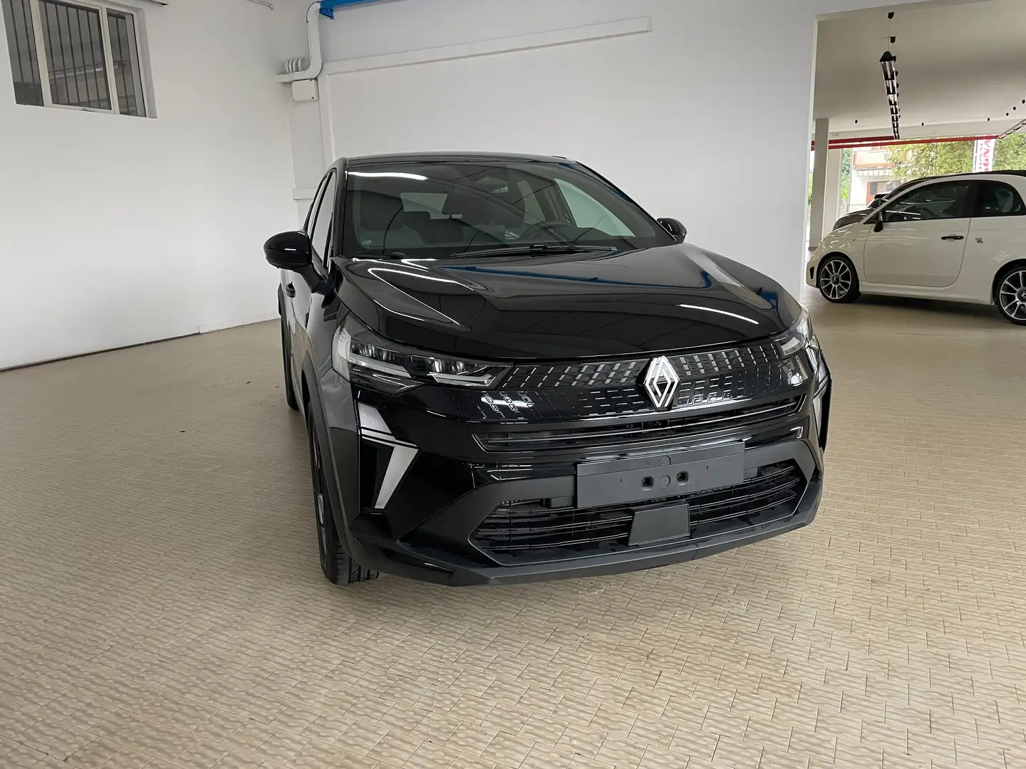 Renault Captur 1.0 eco-g Techno 100cv GPL KM0 KM0 KM0 Schwarz - 2