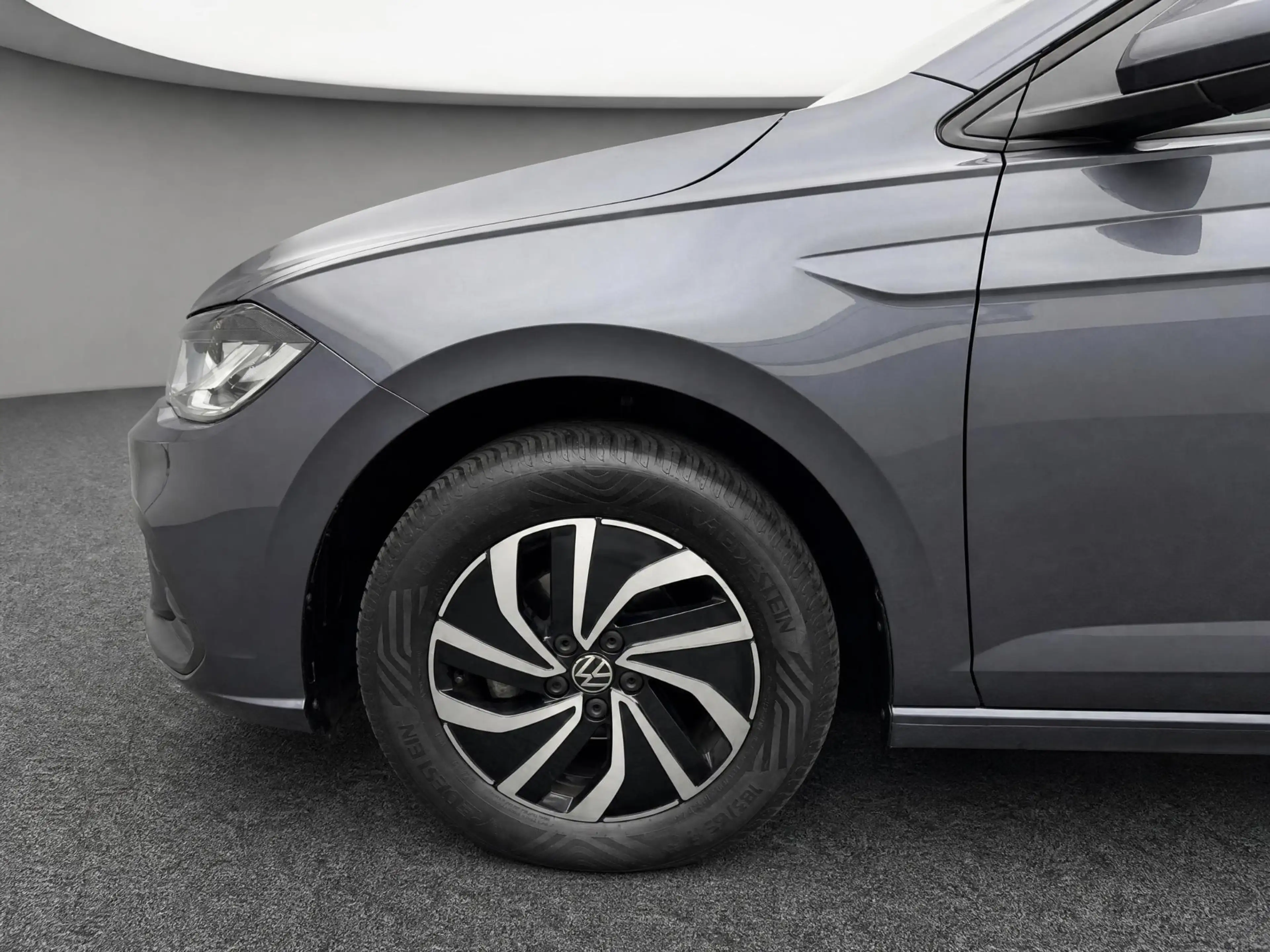 Volkswagen Polo 1.0 TSI 95pk DSG Life Edition · Camera · Apple/And — photo 5