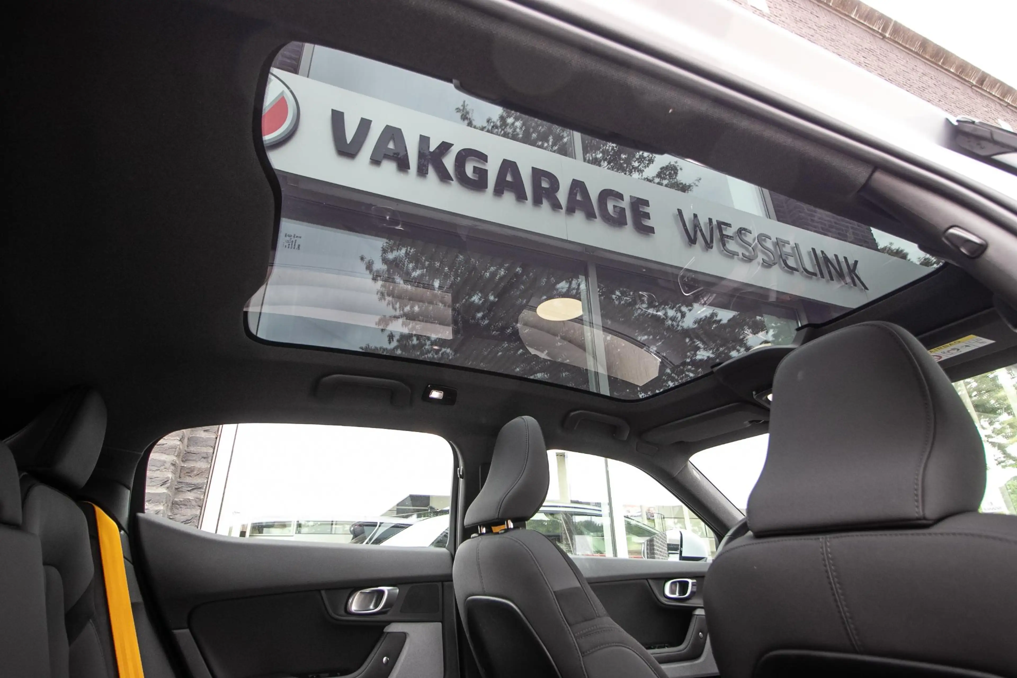 Polestar 2 Long Range Dual Motor Performance Plus 82 kWh SOH — photo 10
