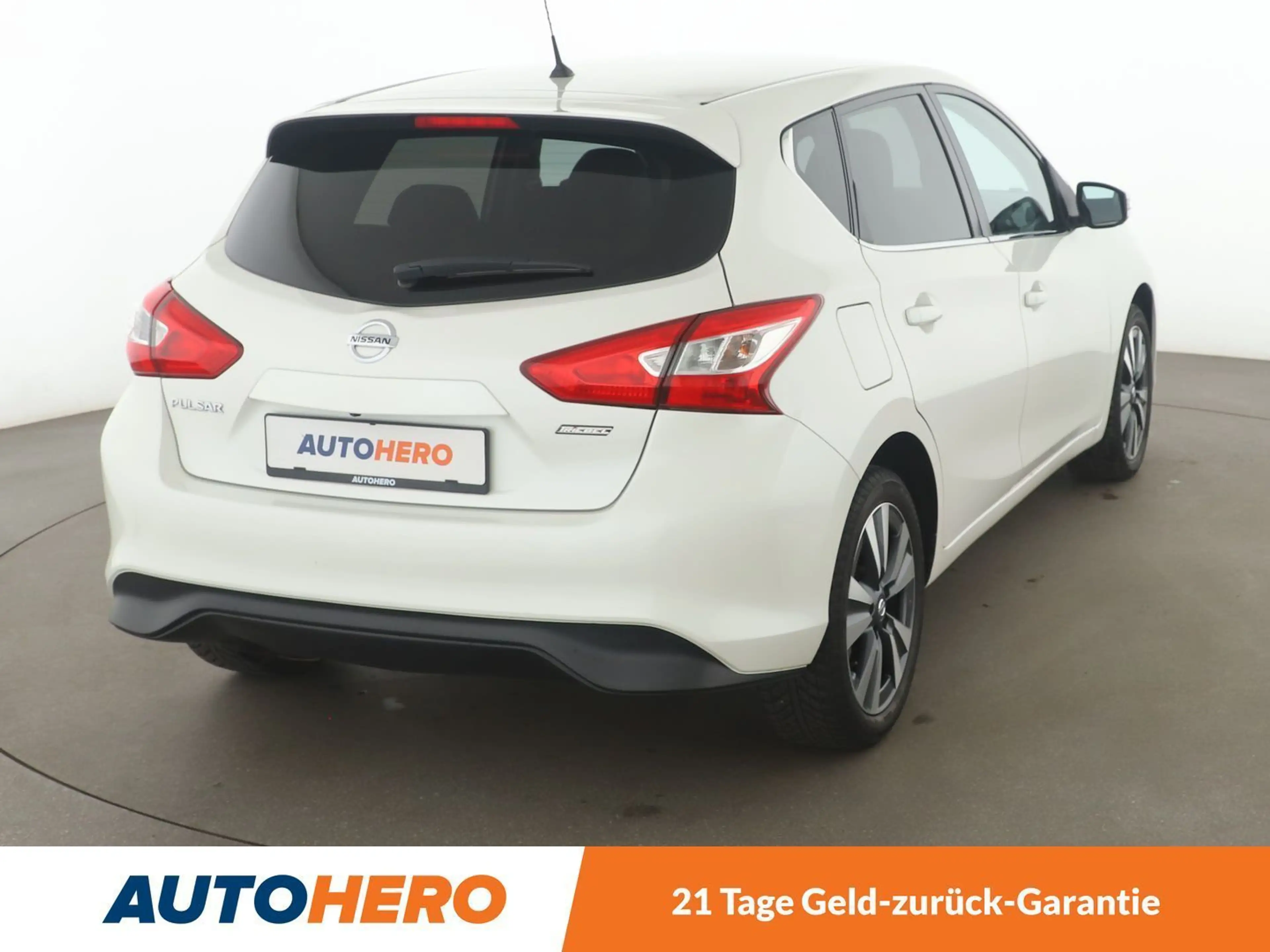 Nissan Pulsar 1.2 N-Connecta*NAVI*TEMPO*CAM*SHZ*LIM* — photo 6