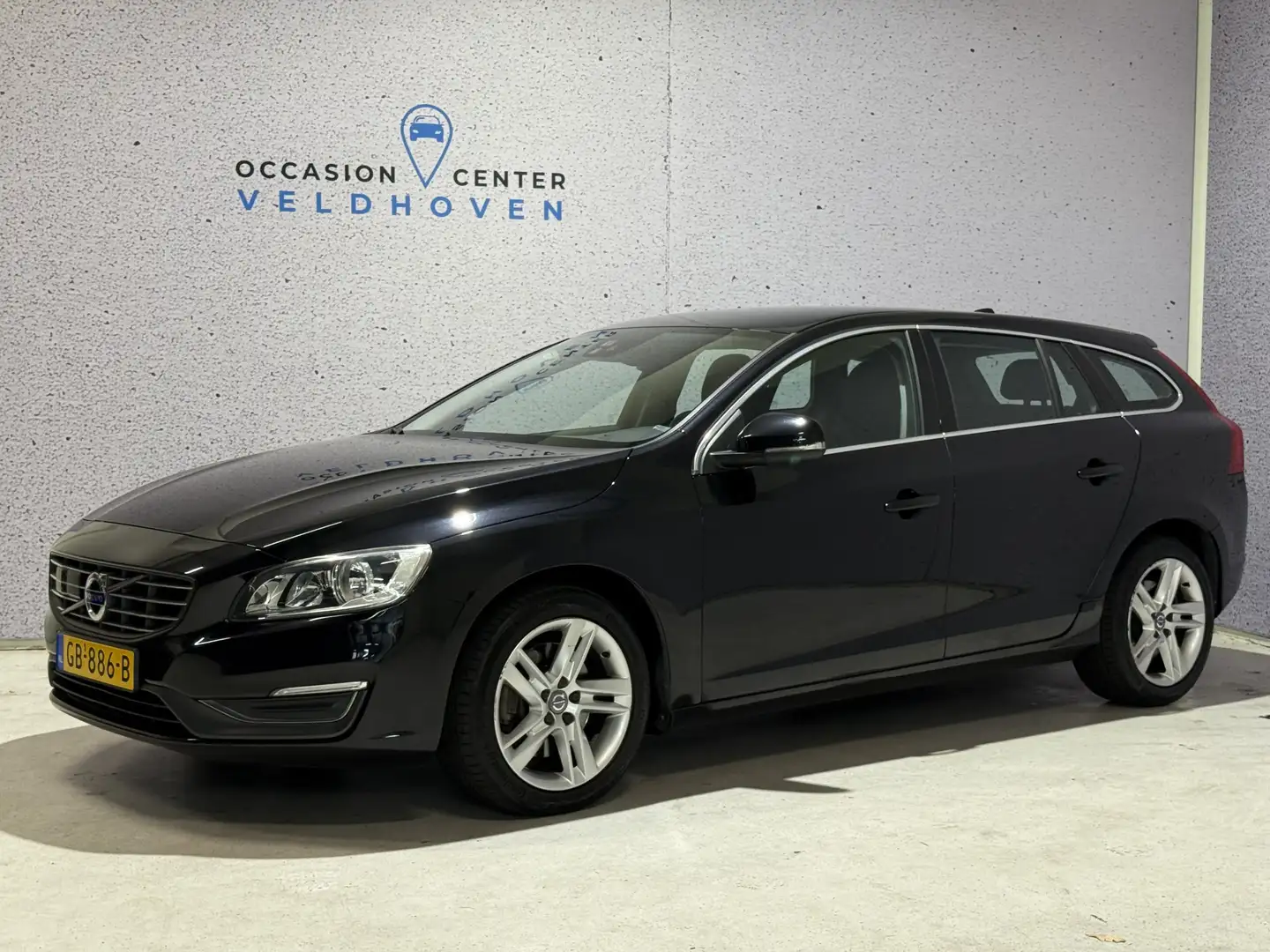 Volvo V60 2.0 T5 Summum // LEDER // NAVI // AUTOMAAT Schwarz - 1