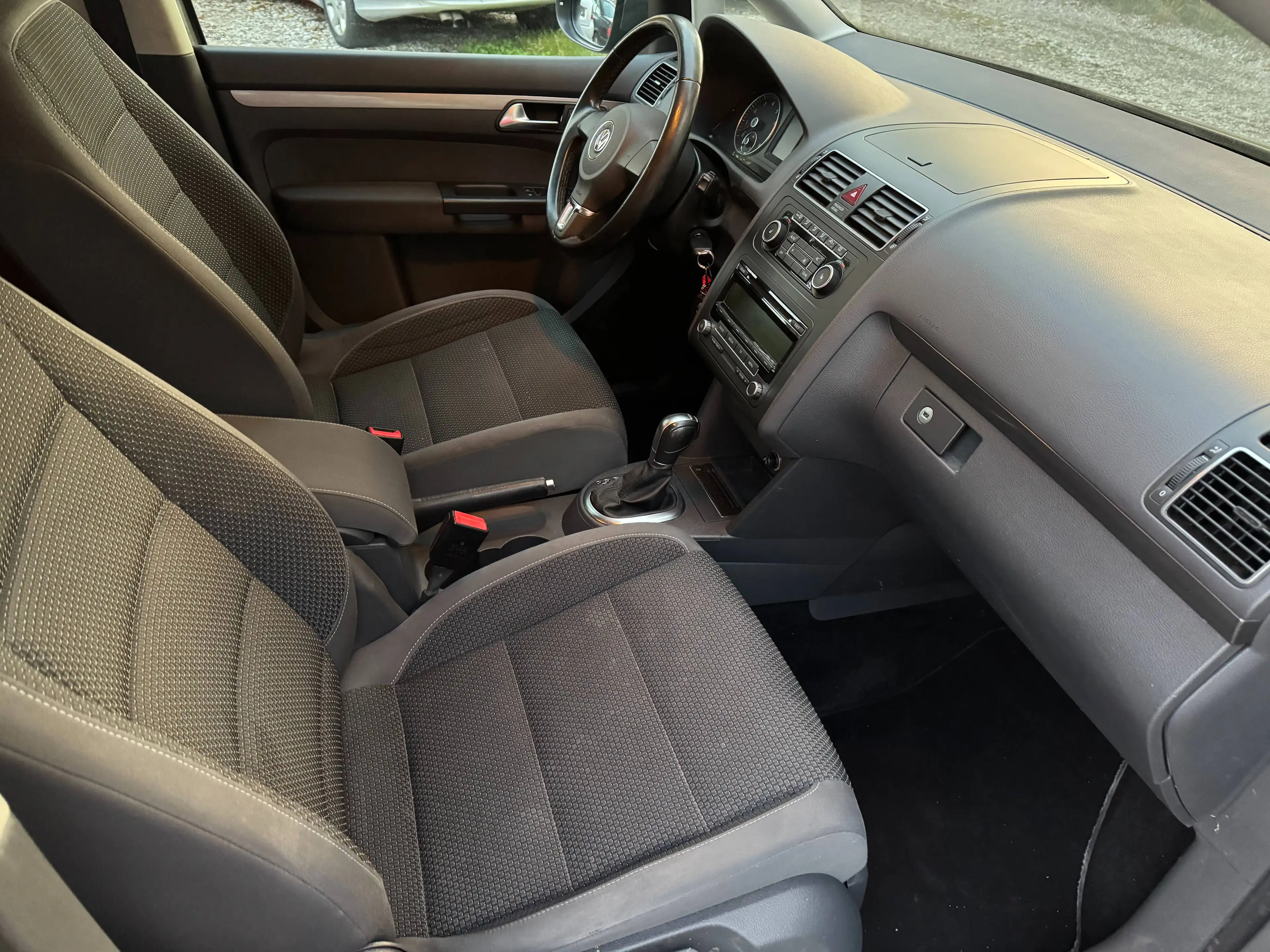 Volkswagen Touran Touran 1.4 TSI DSG Comfortline — photo 10
