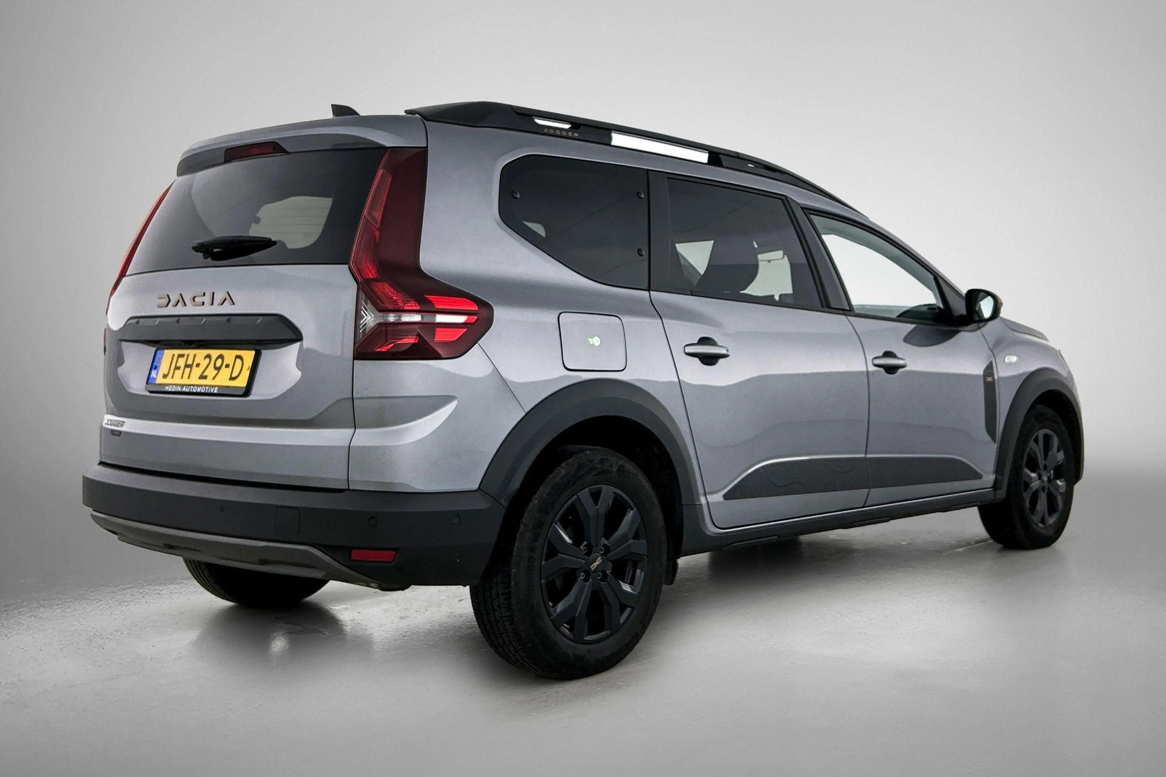 Dacia Jogger 1.6 Hybrid 140 Extreme 7p. — photo 2