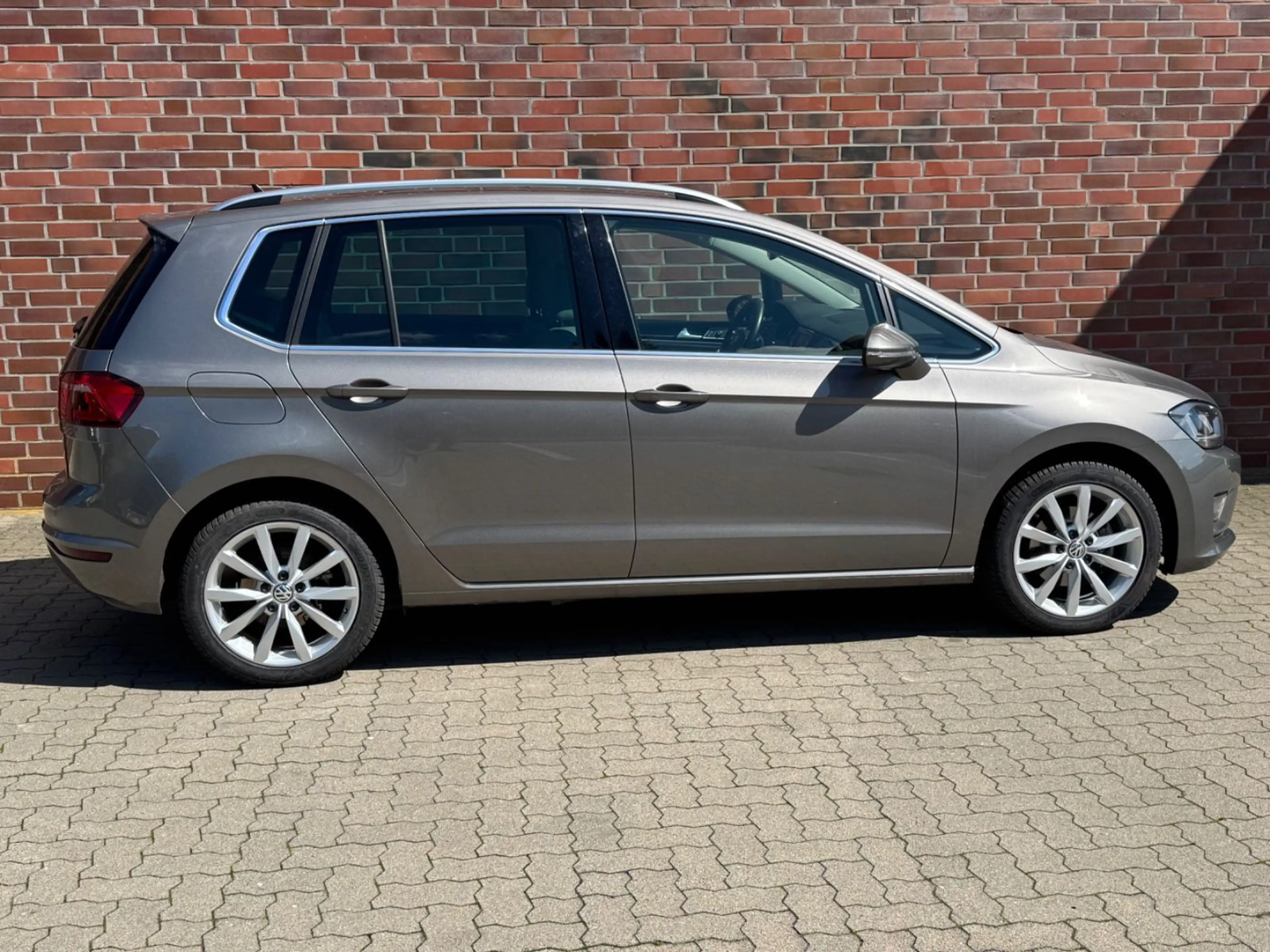 Volkswagen Golf Sportsvan DSG Highline Bi Xenon Klimaauto — photo 8