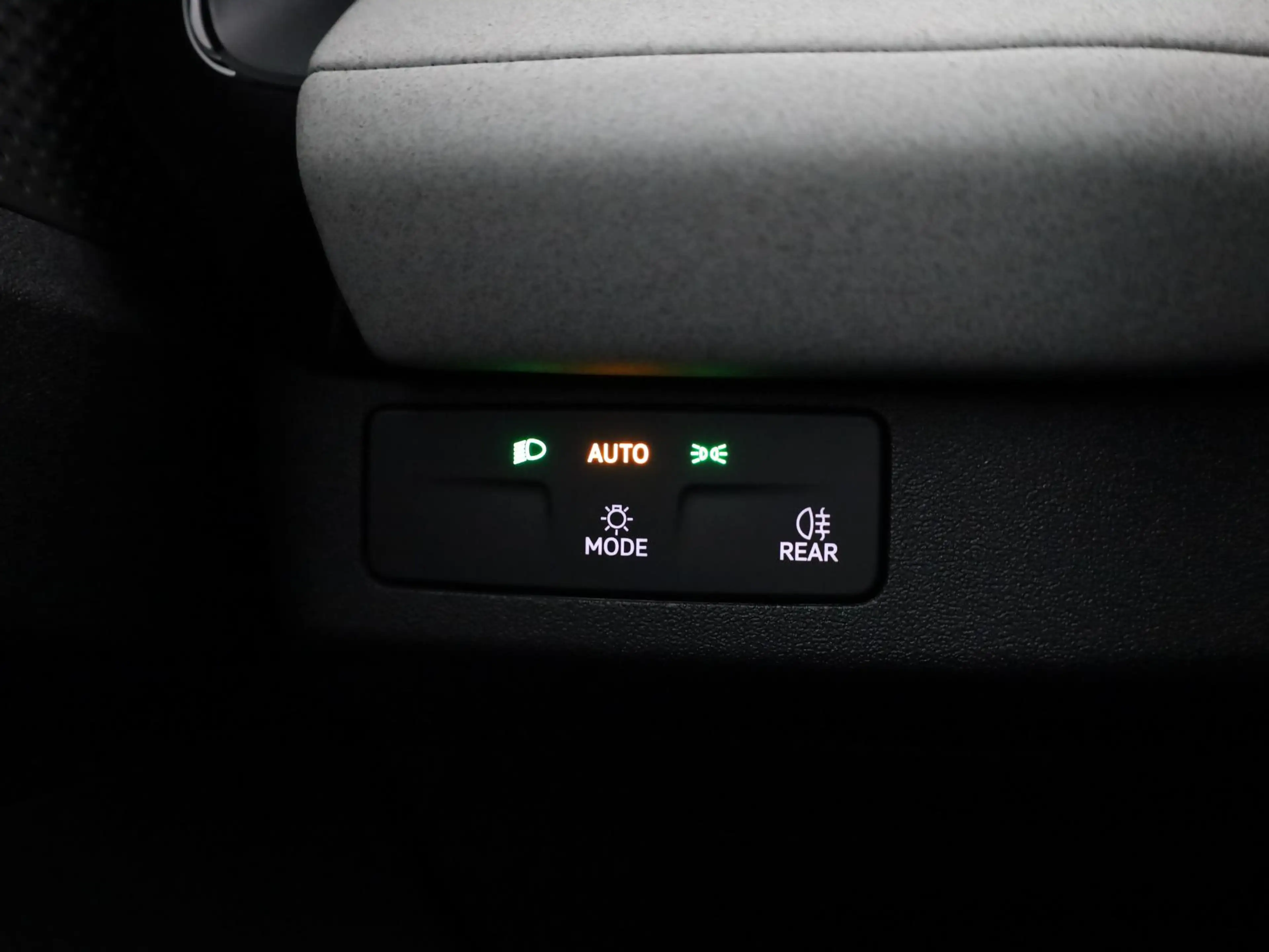 Skoda Epiq Business Launch Edition 56 kWh 211 pk | Trekhaak a — photo 14