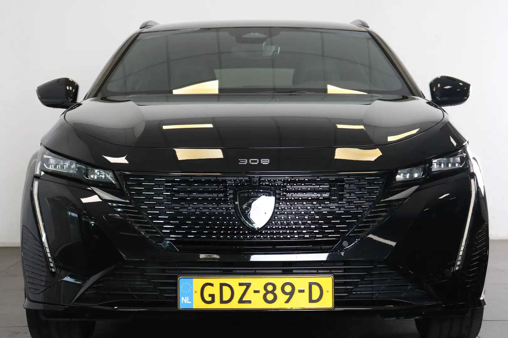 Peugeot 308 e-308 SW GT EV 54 kWh 156 | Navi | Adaptive Cruise Zwart - 2
