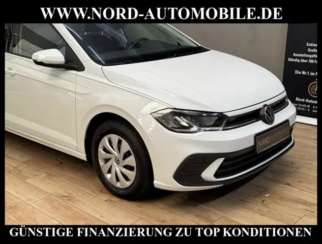 Volkswagen Polo view 12