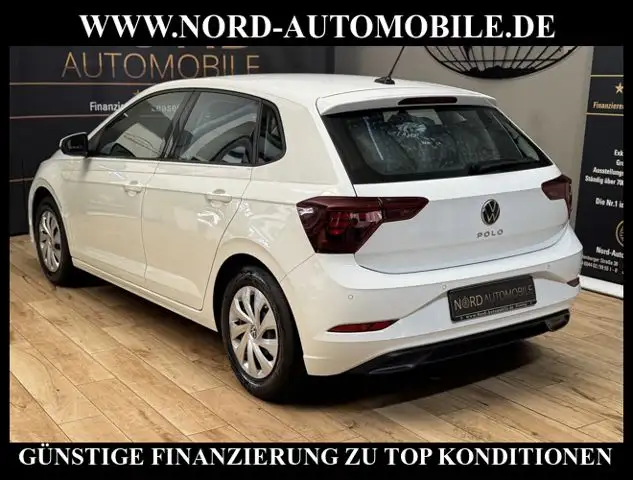 Volkswagen Polo view 9