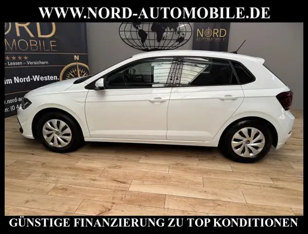 Volkswagen Polo view 8