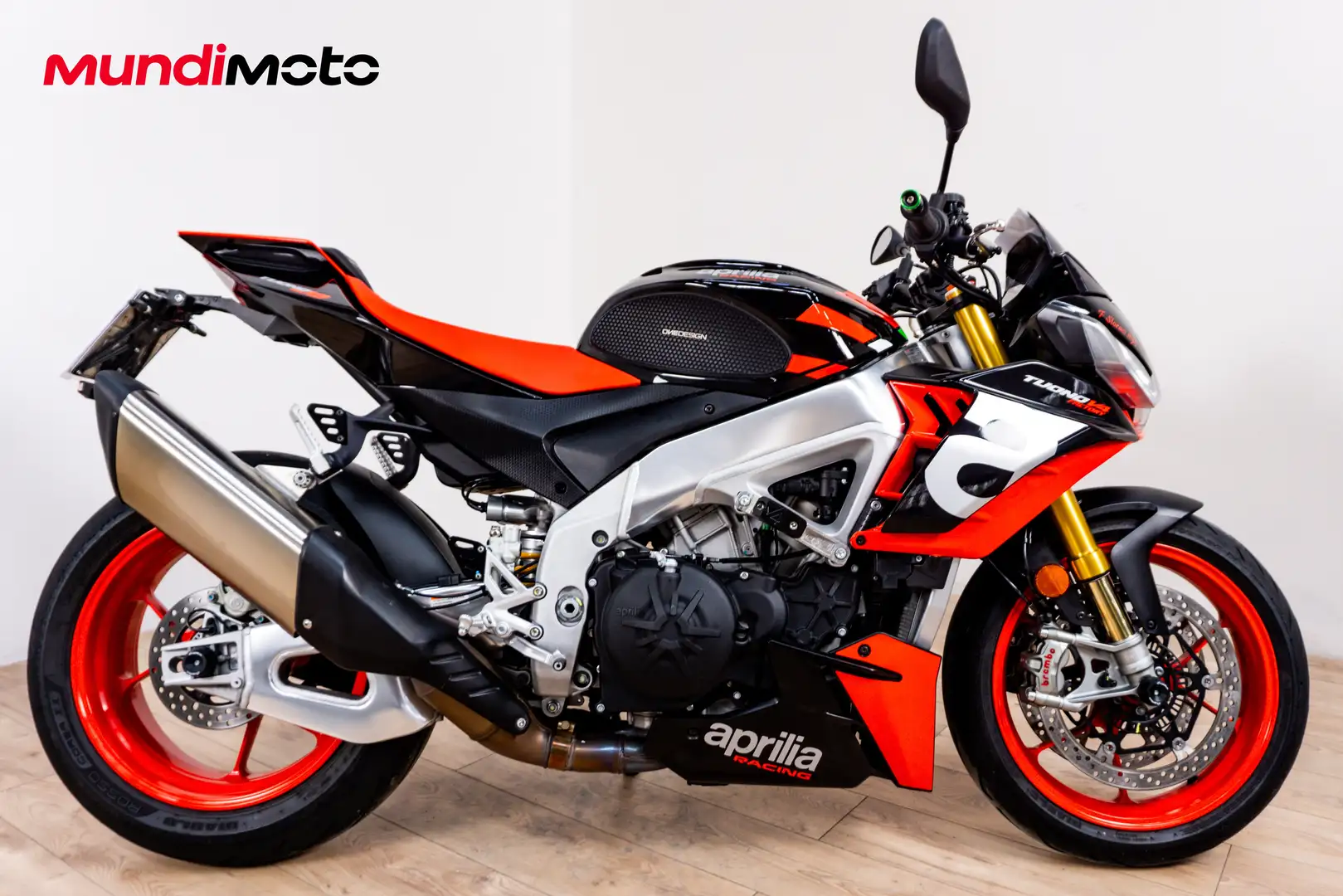 Aprilia Tuono - 1