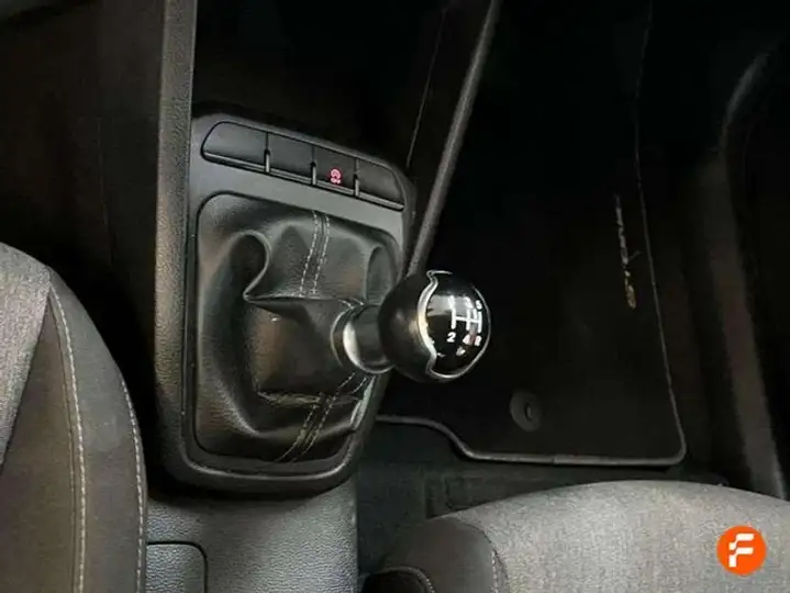 Kia Stonic 2020, foto 18