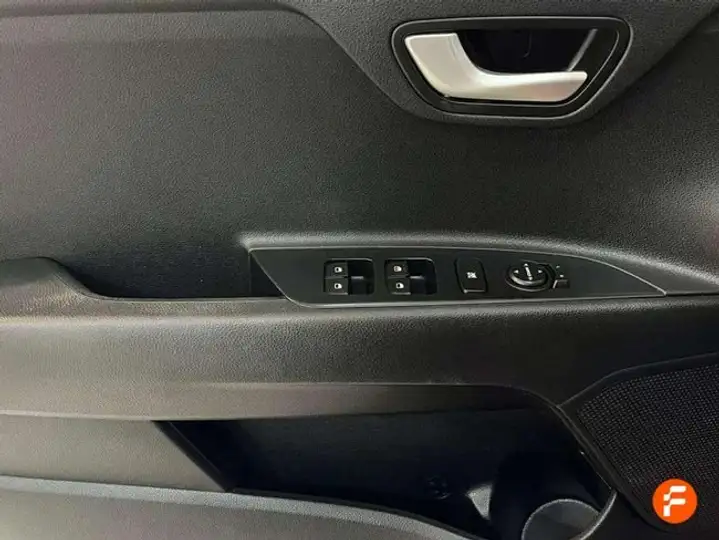 Kia Stonic 2020, foto 16