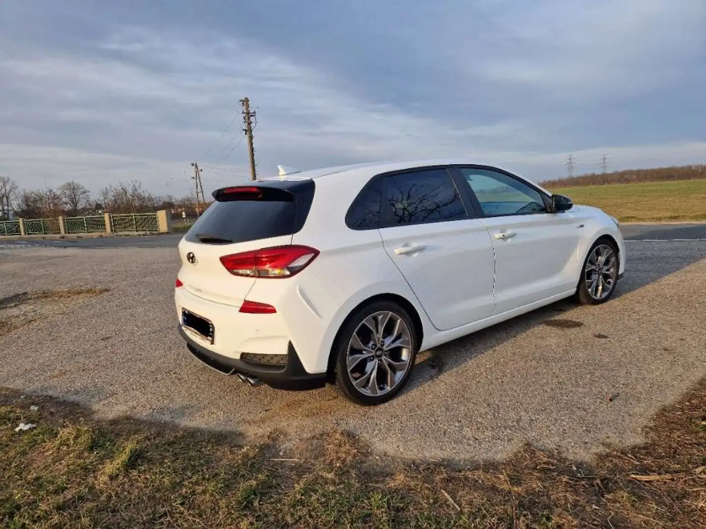 Hyundai i30 i30 1,4 T-GDi N-Line N-Line Weiß - 2