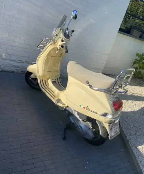 Vespa LX 125 - foto 2