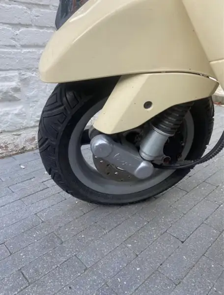 Vespa LX 125 - foto 6